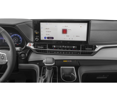 2025 Toyota Sienna Woodland Edition AWD