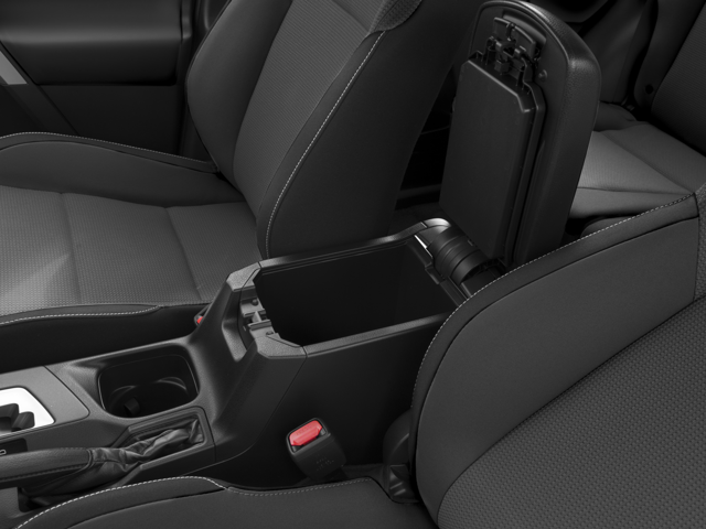 2017 Toyota RAV4 XLE FWD