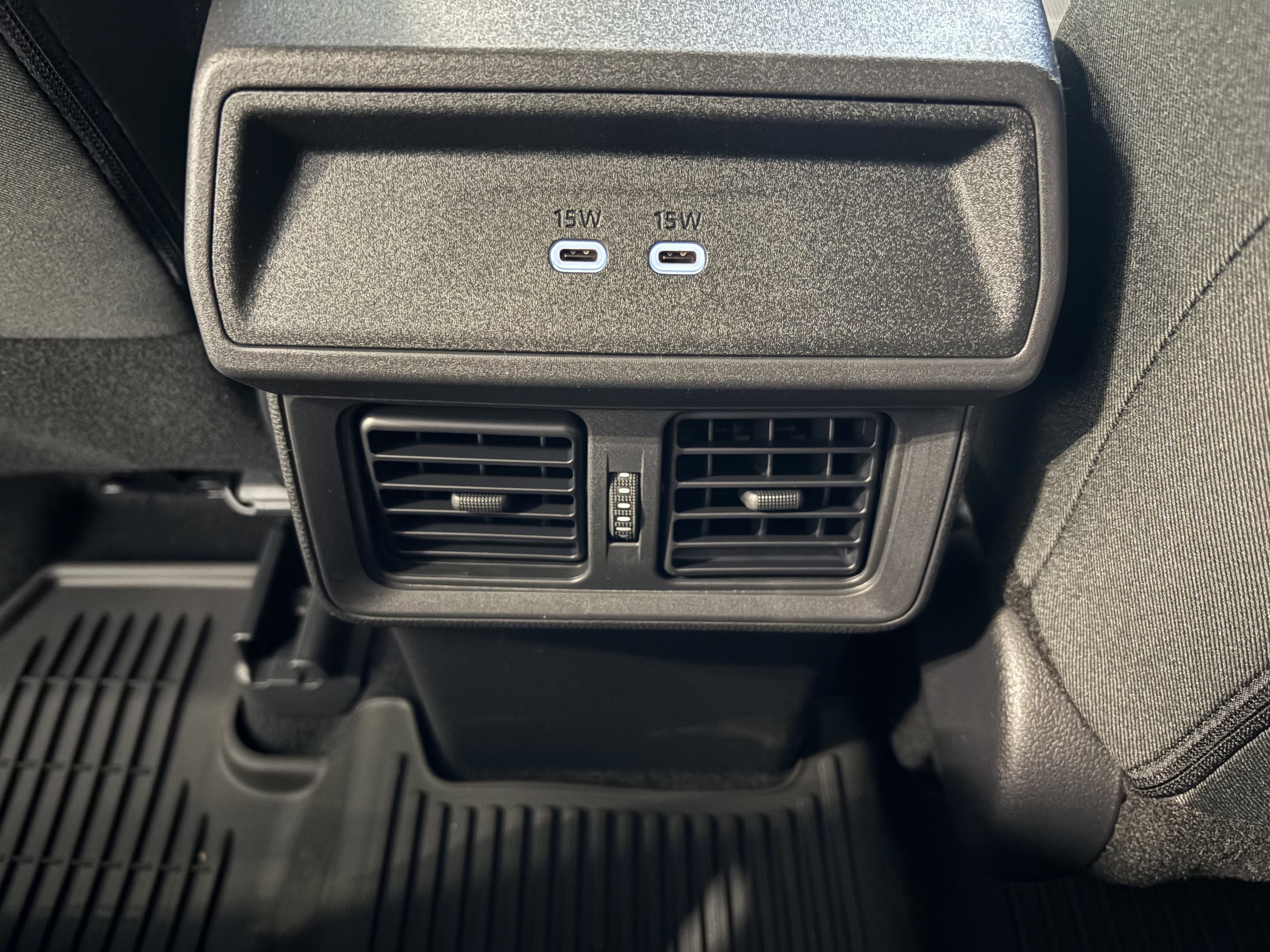 2026 Toyota RAV4 SE FWD