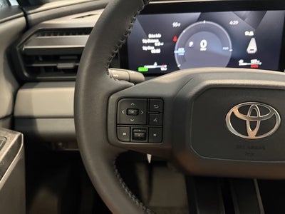 2026 Toyota RAV4 SE FWD