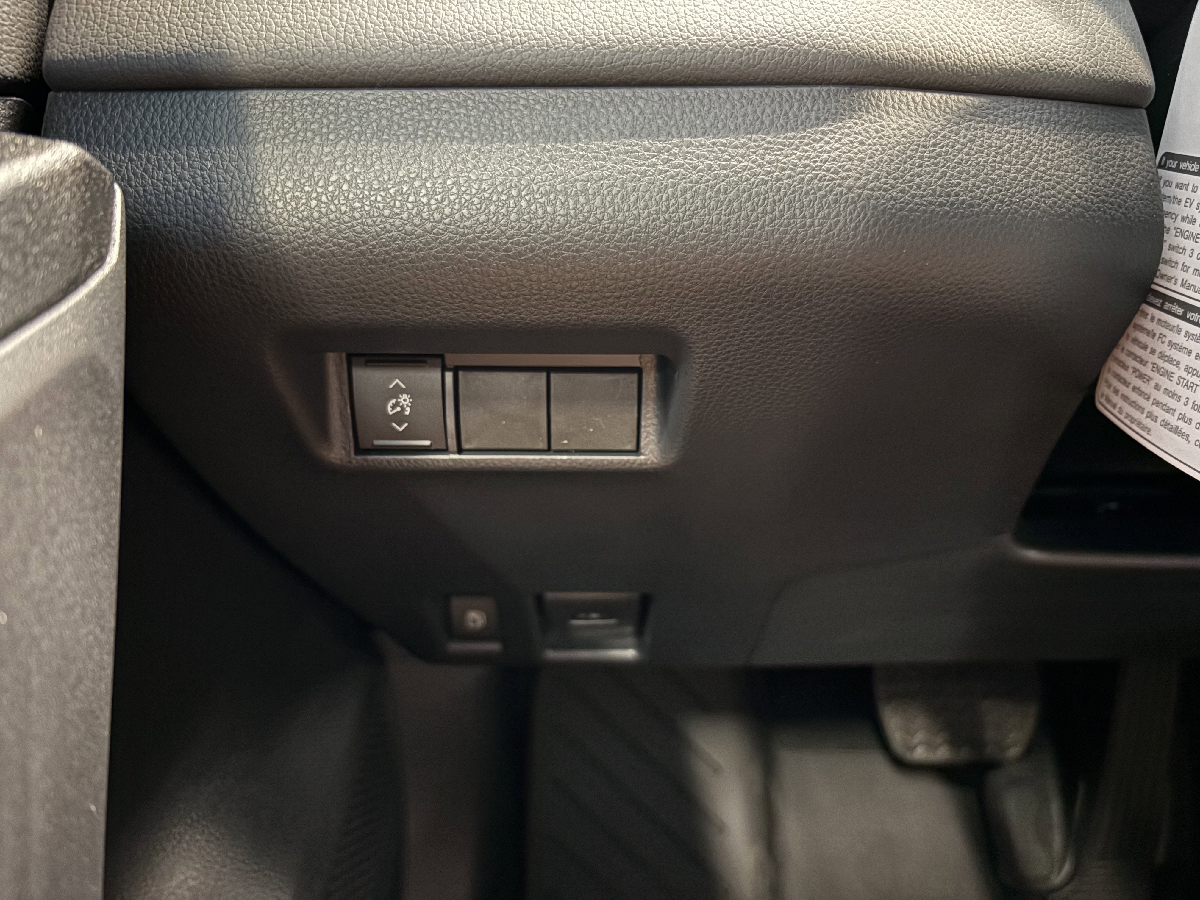 2026 Toyota RAV4 SE FWD