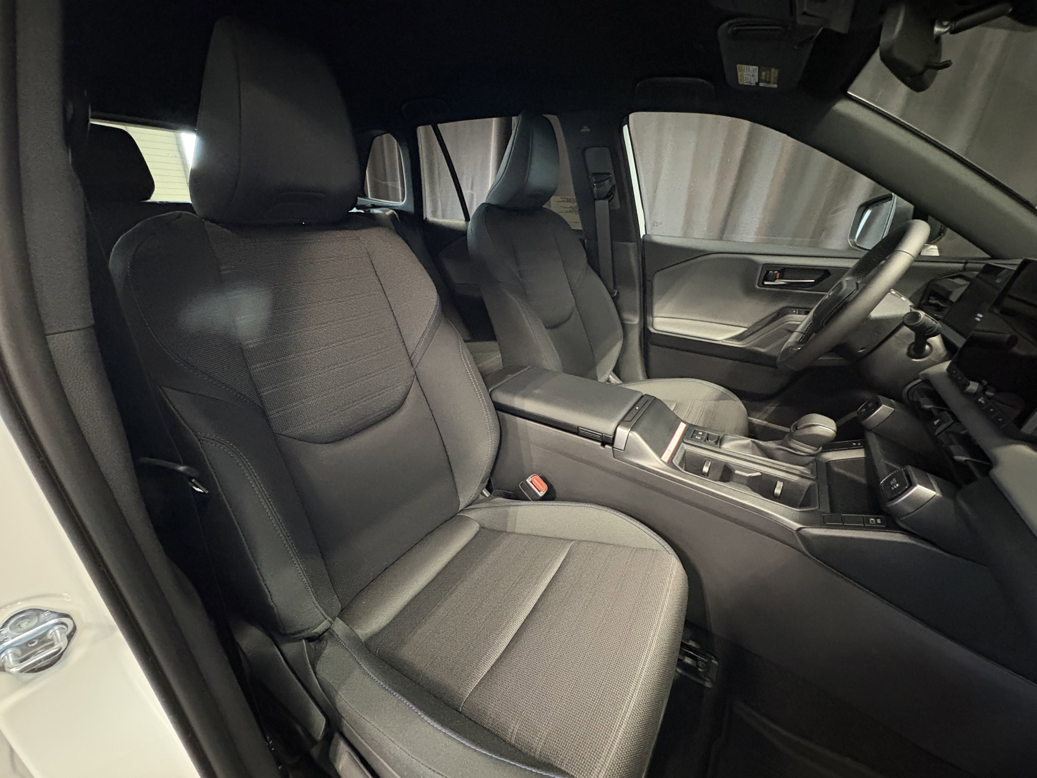 2026 Toyota RAV4 SE FWD
