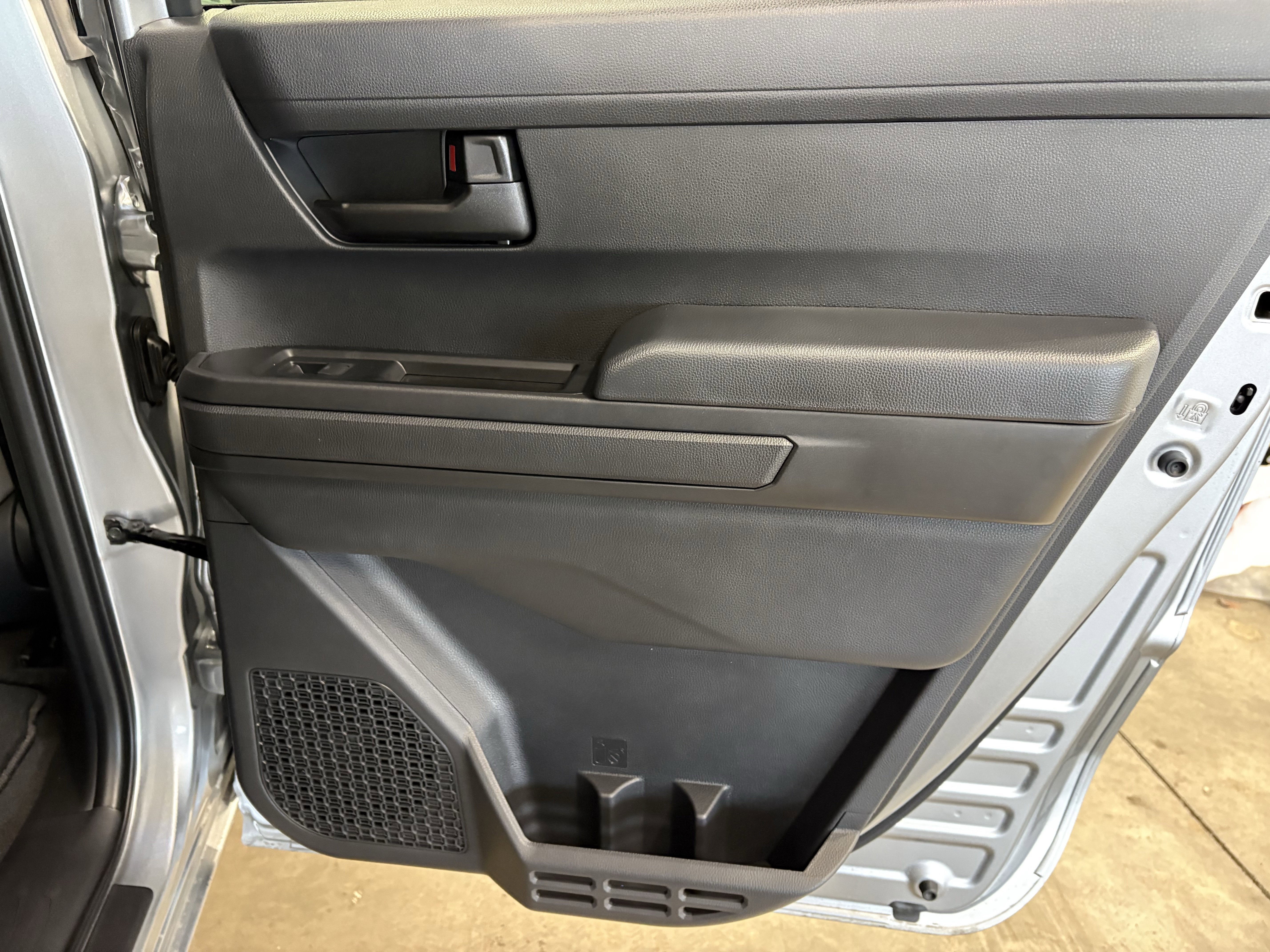 2026 Toyota Tacoma SR5 4WD