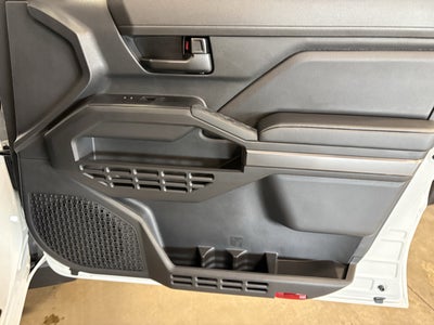 2026 Toyota Tacoma SR5 4WD