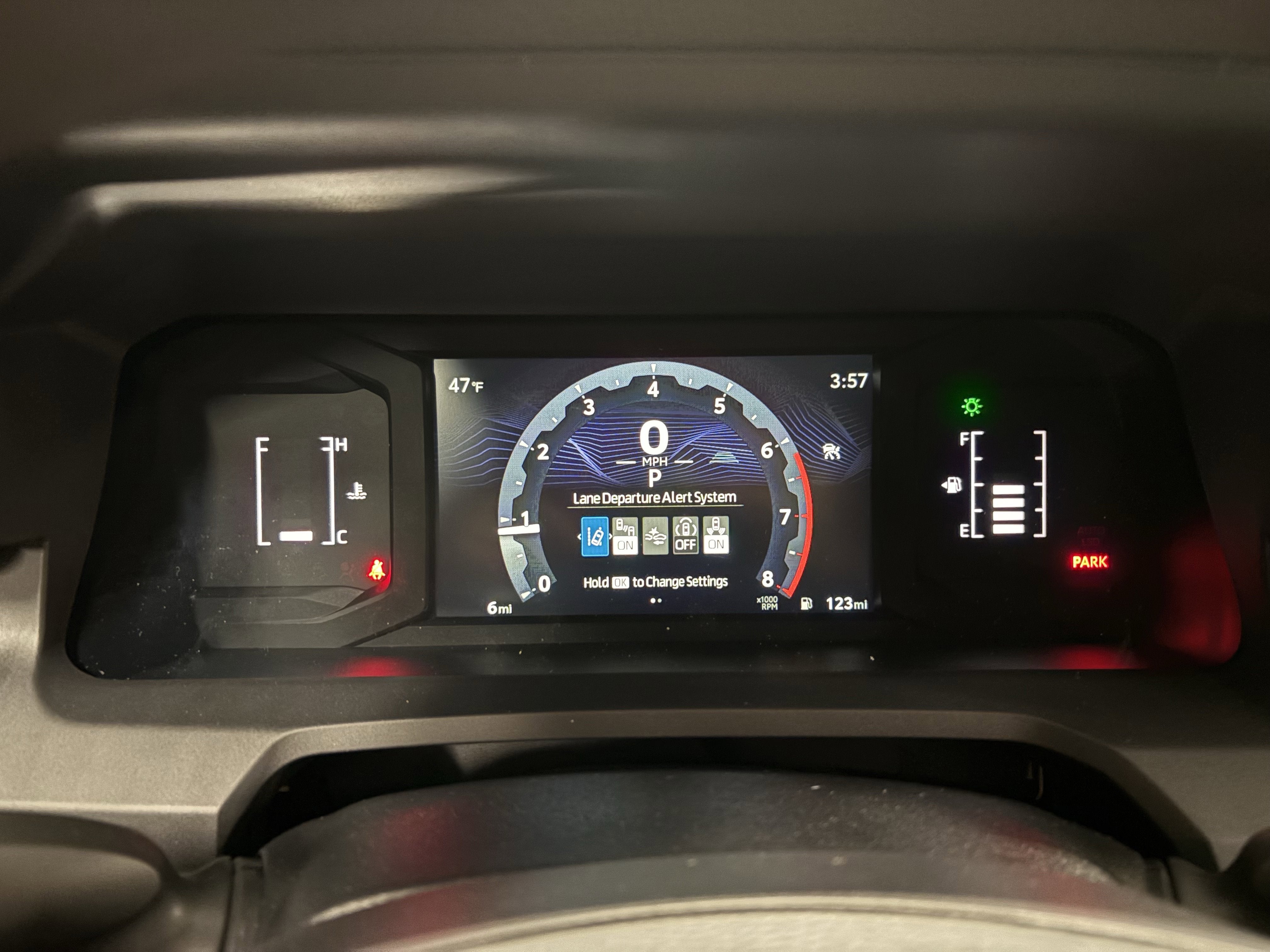 2026 Toyota Tacoma SR5 4WD