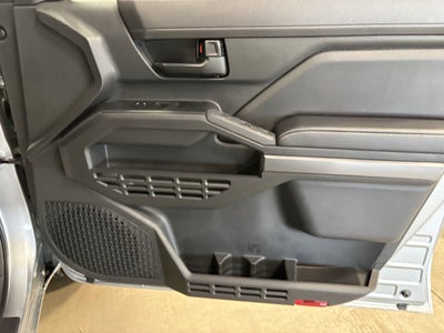 2026 Toyota Tacoma SR5 4WD