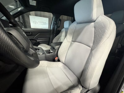 2026 Toyota Tacoma SR5 4WD