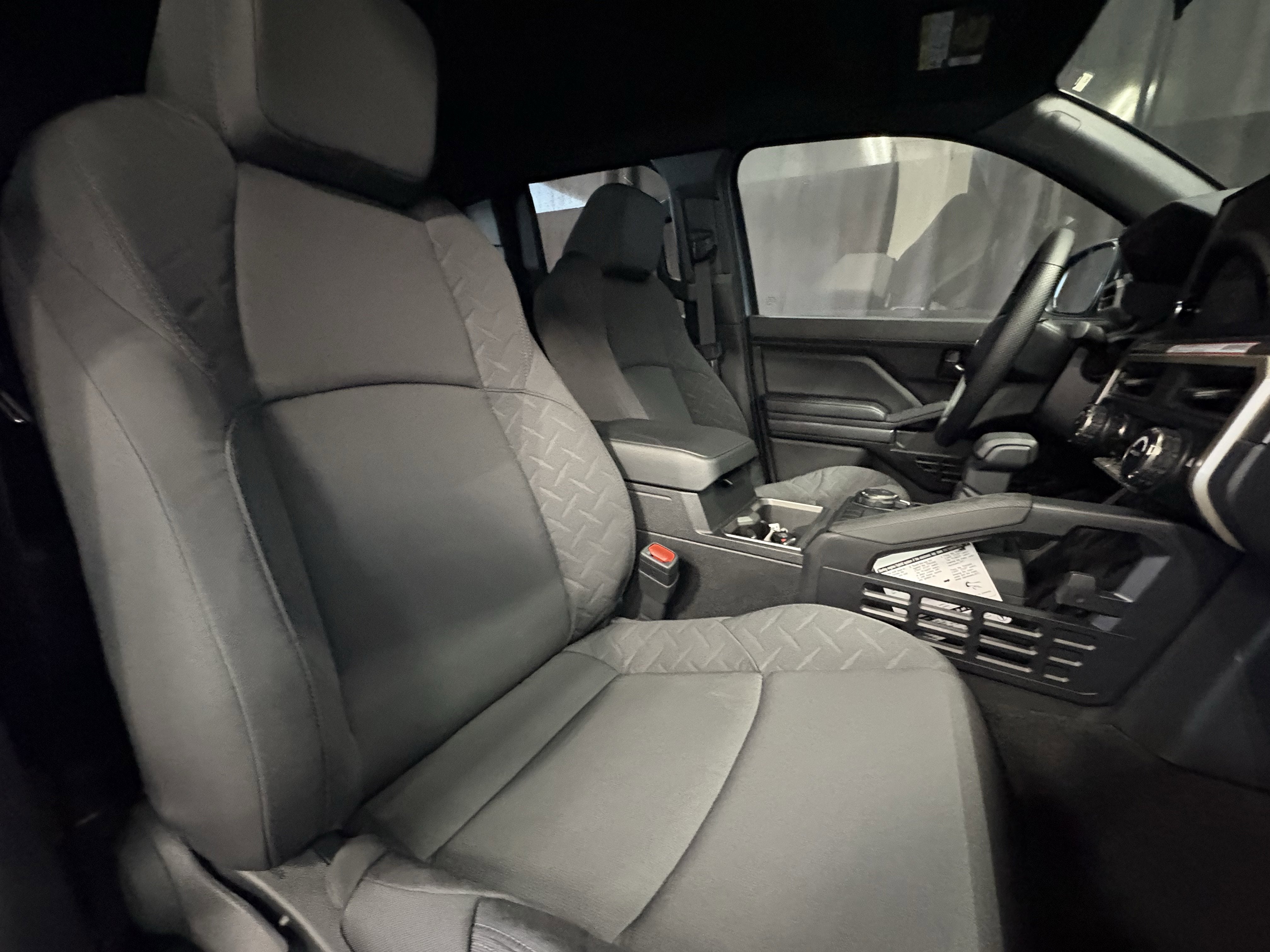 2026 Toyota Tacoma SR5 4WD