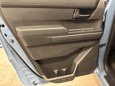 2026 Toyota Tacoma SR5 4WD