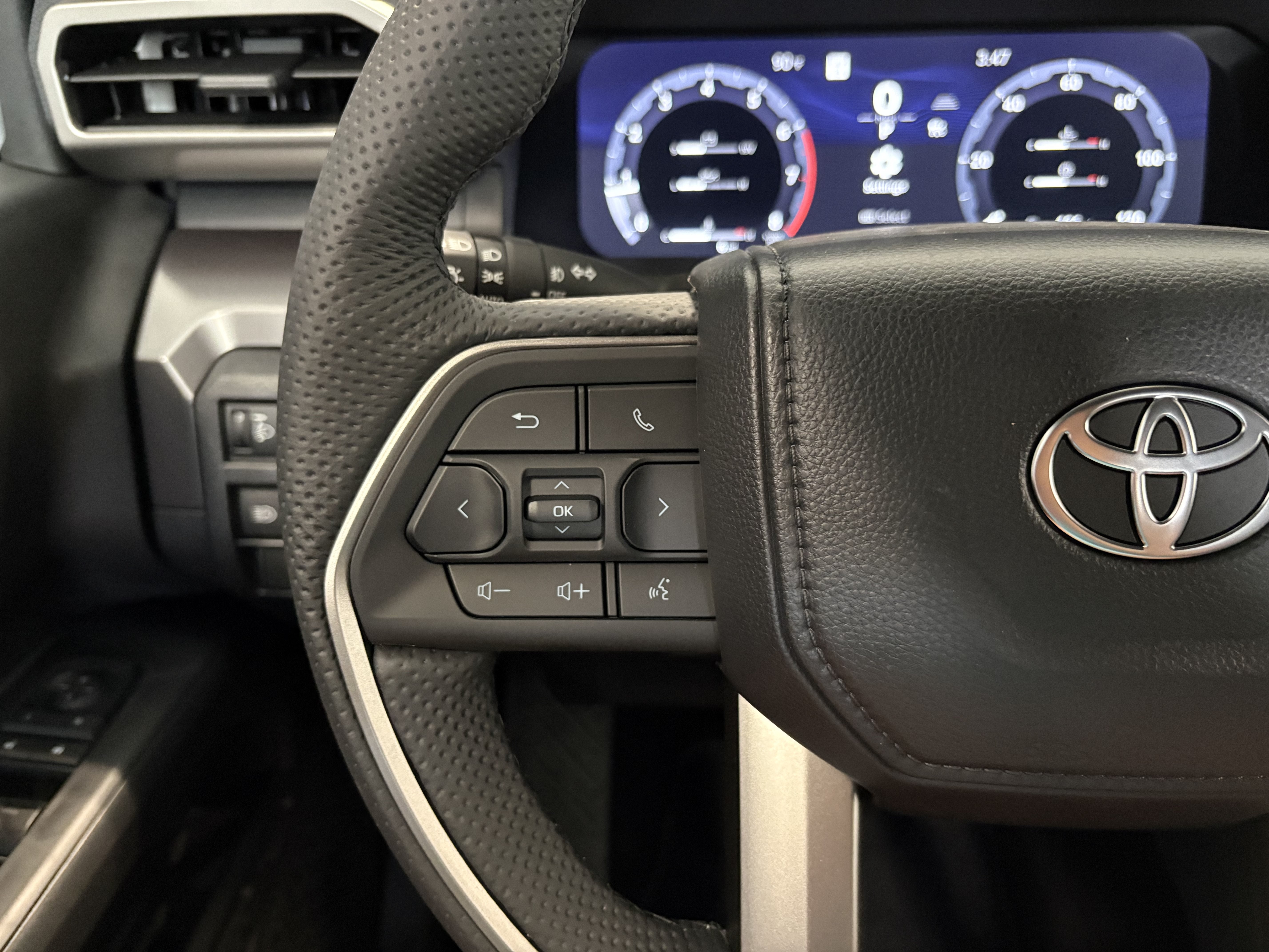 2026 Toyota Tacoma TRD Sport 4WD