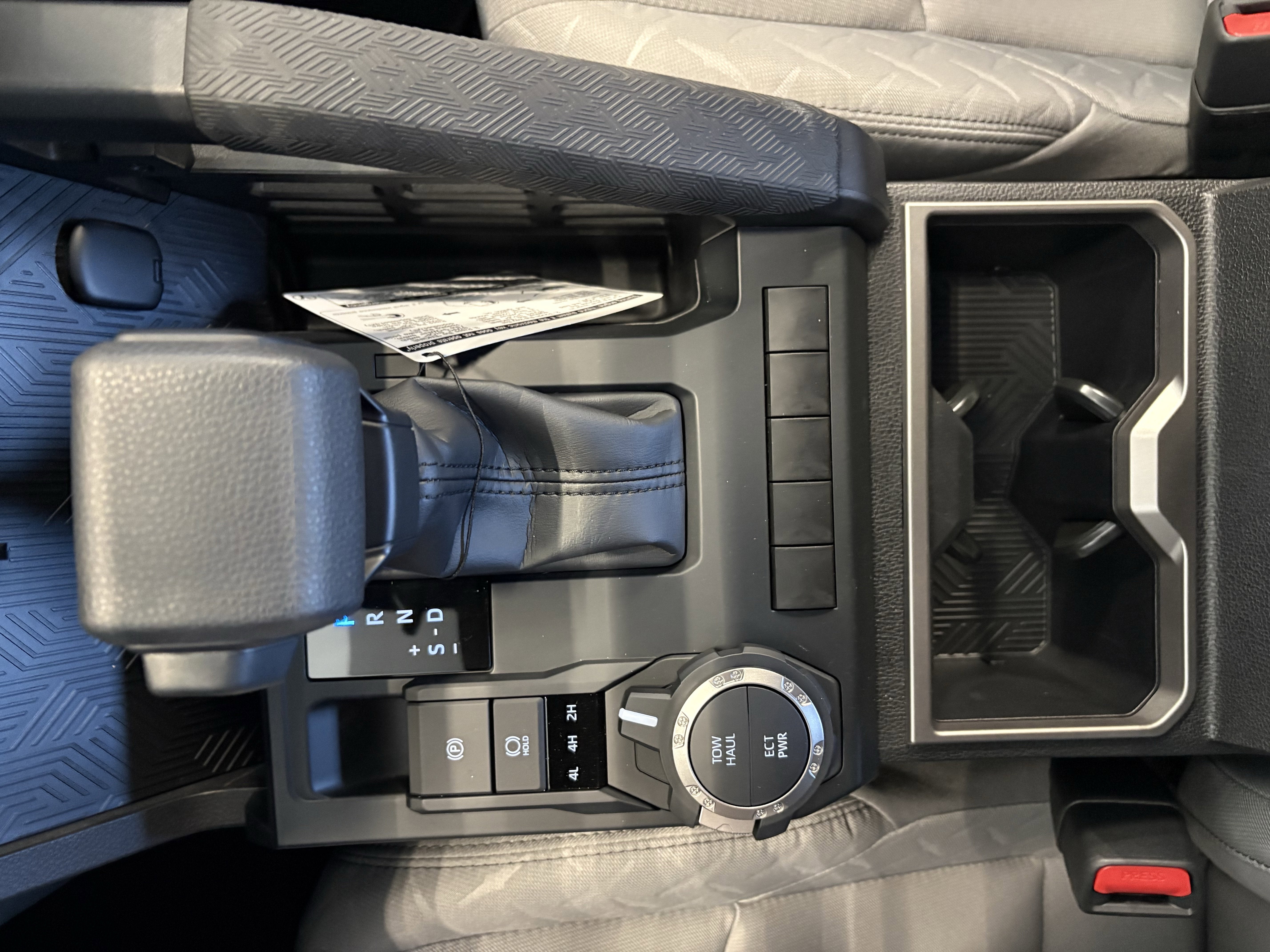 2026 Toyota Tacoma SR5 4WD