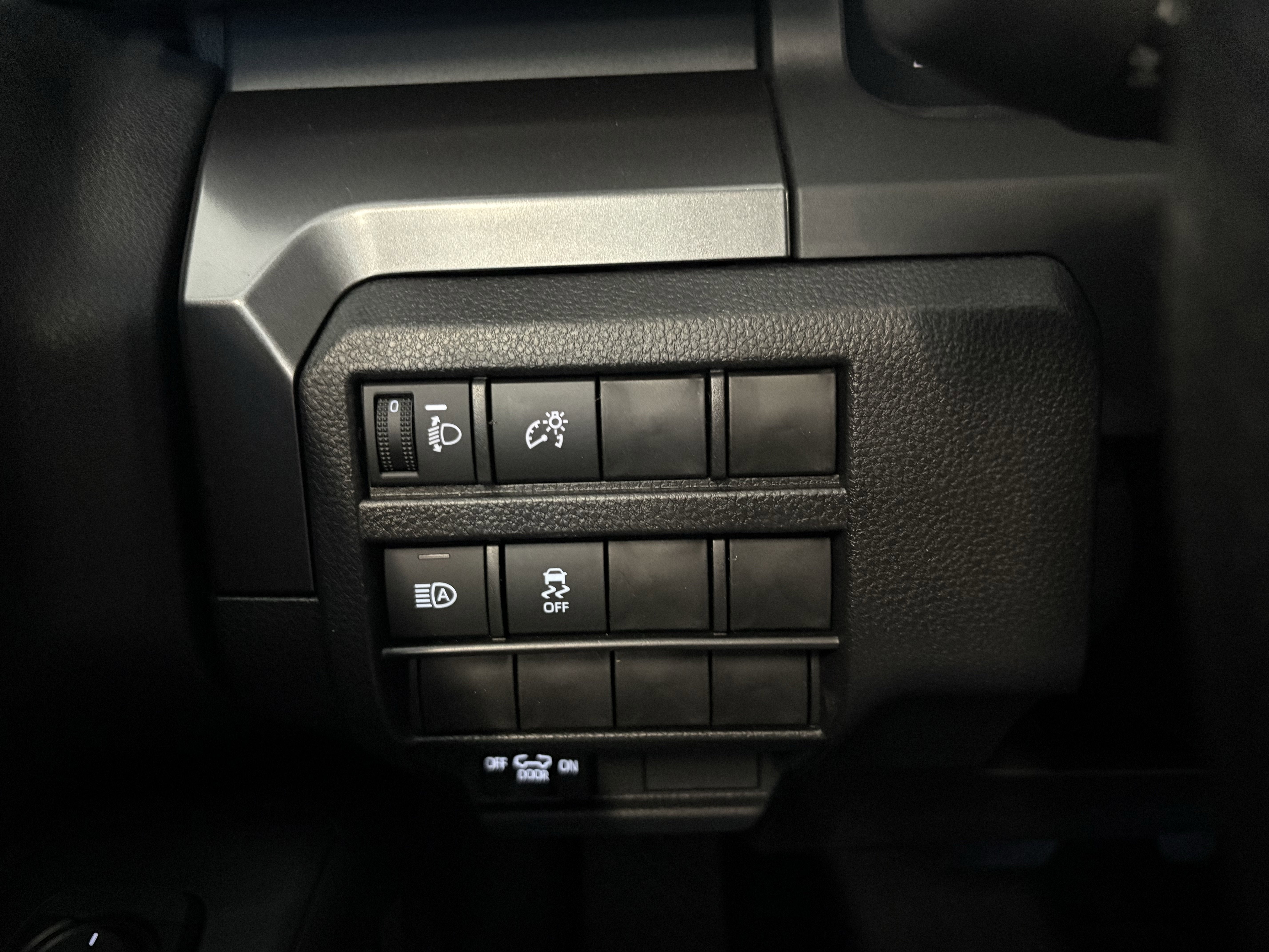 2026 Toyota Tacoma SR5 4WD