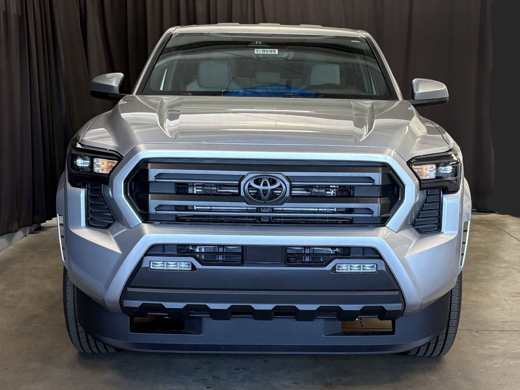 2026 Toyota Tacoma SR5 4WD