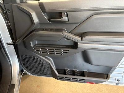 2026 Toyota Tacoma SR5 4WD