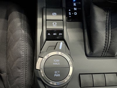 2026 Toyota Tacoma SR5 4WD
