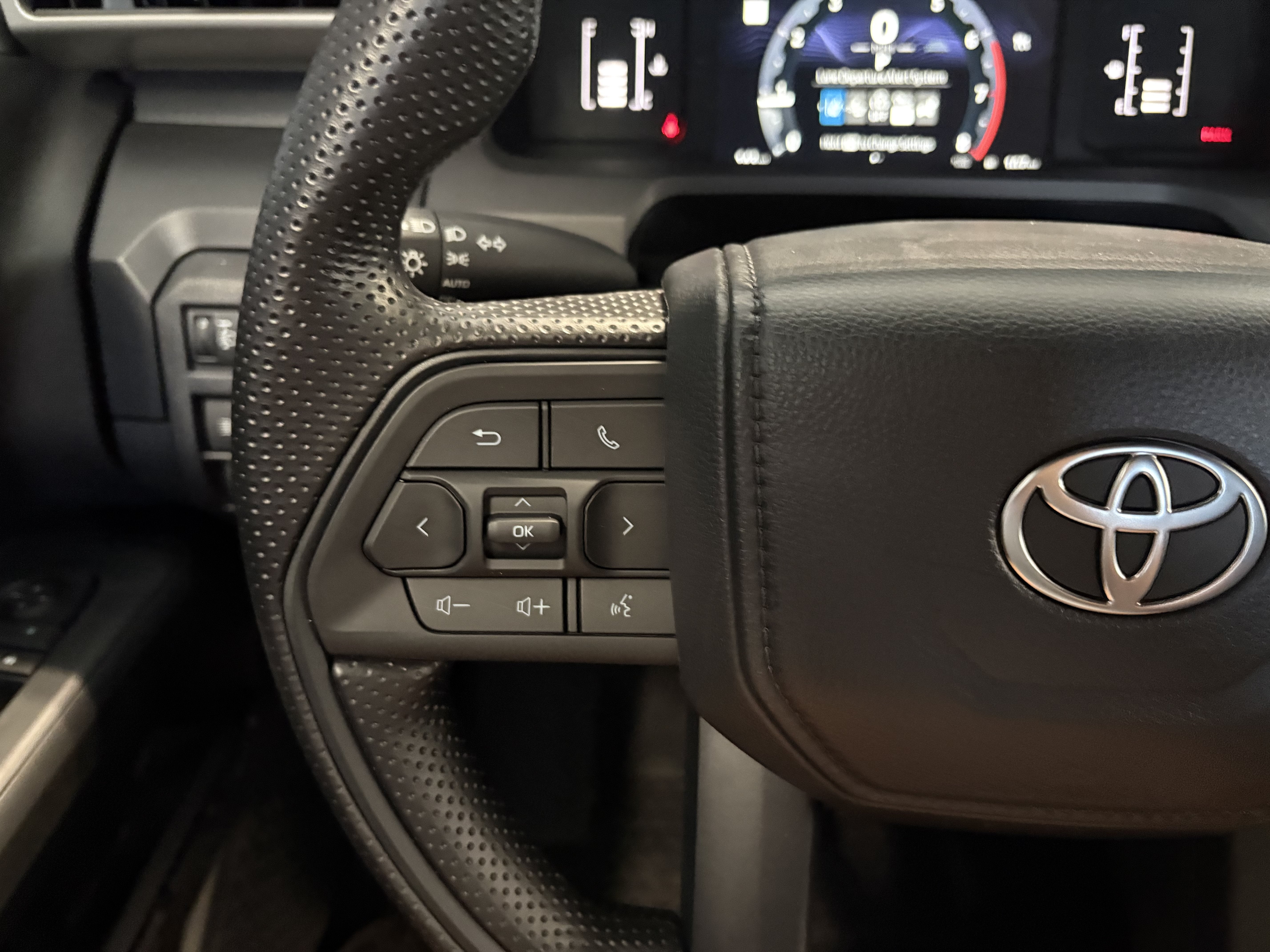 2026 Toyota Tacoma SR RWD