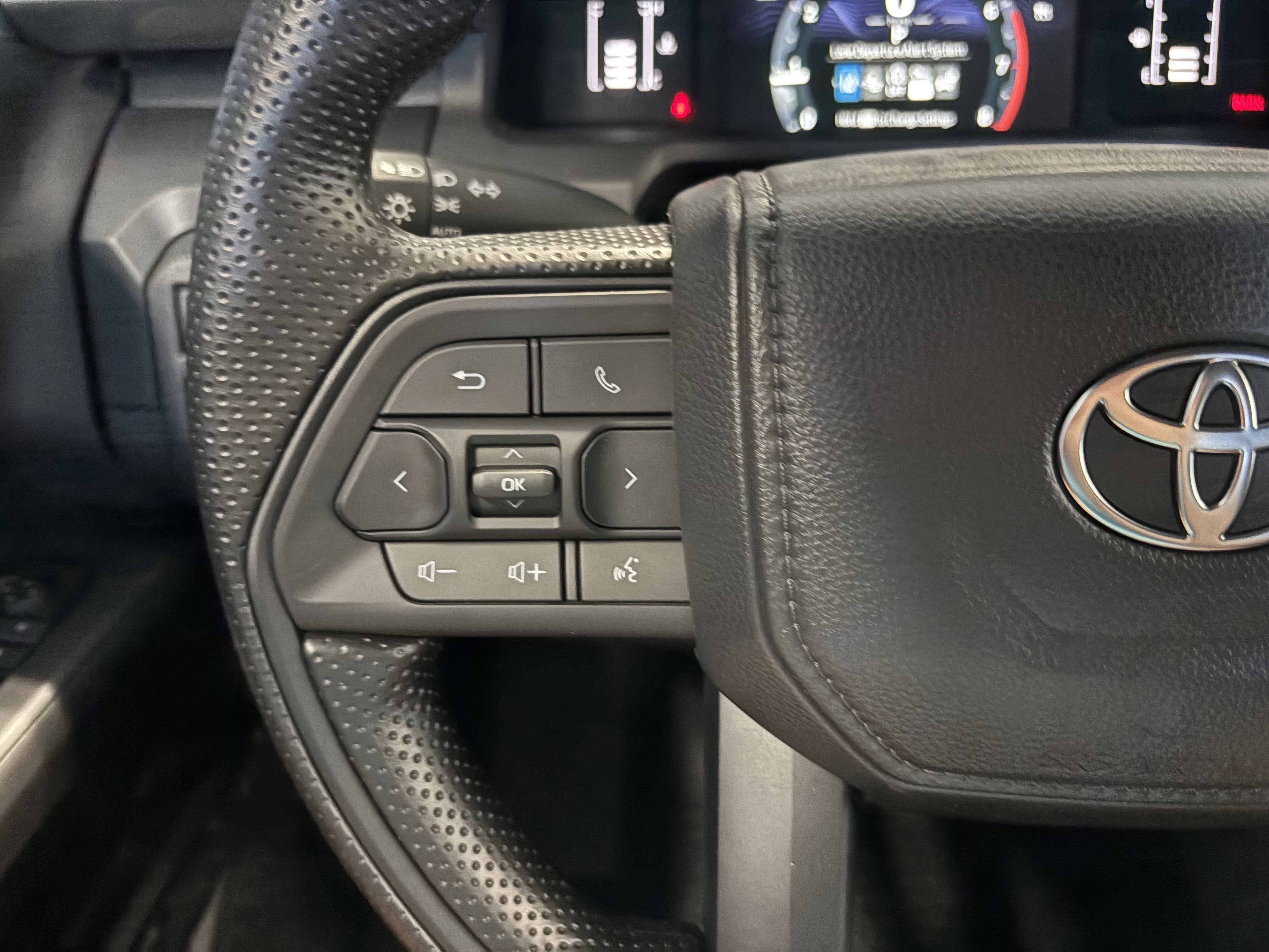 2026 Toyota Tacoma SR RWD