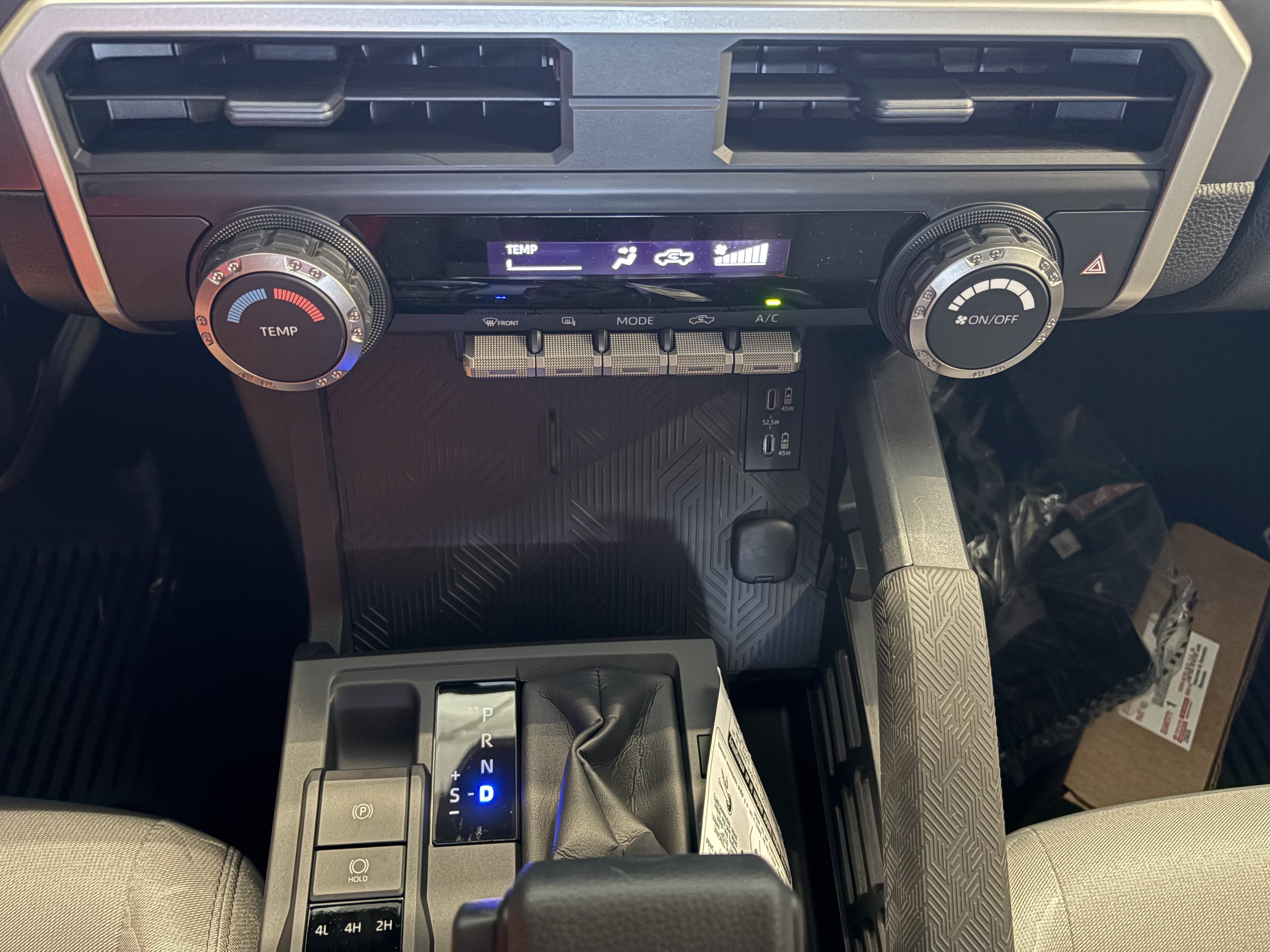 2026 Toyota Tacoma SR5 4WD