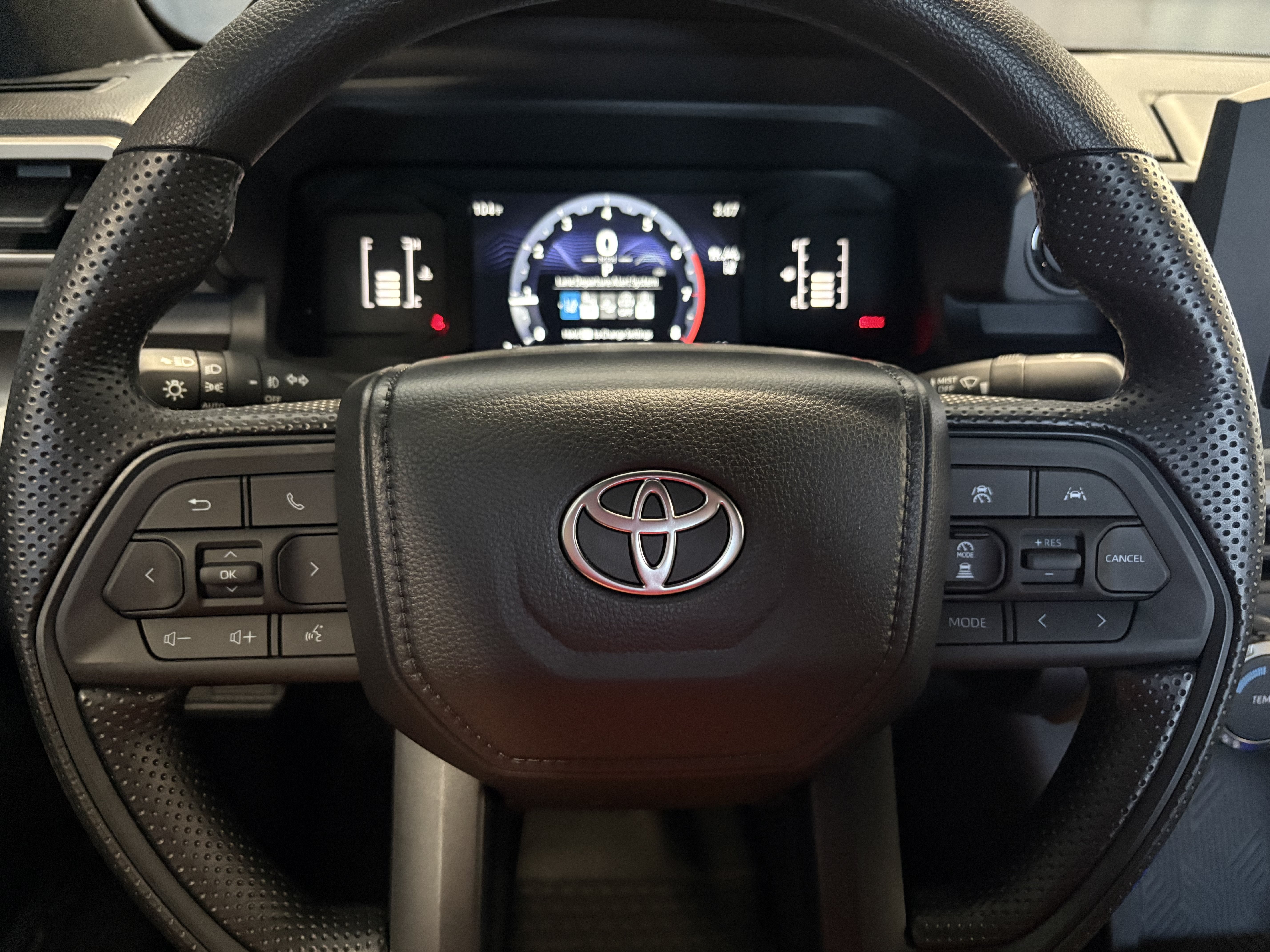 2026 Toyota Tacoma SR5 4WD