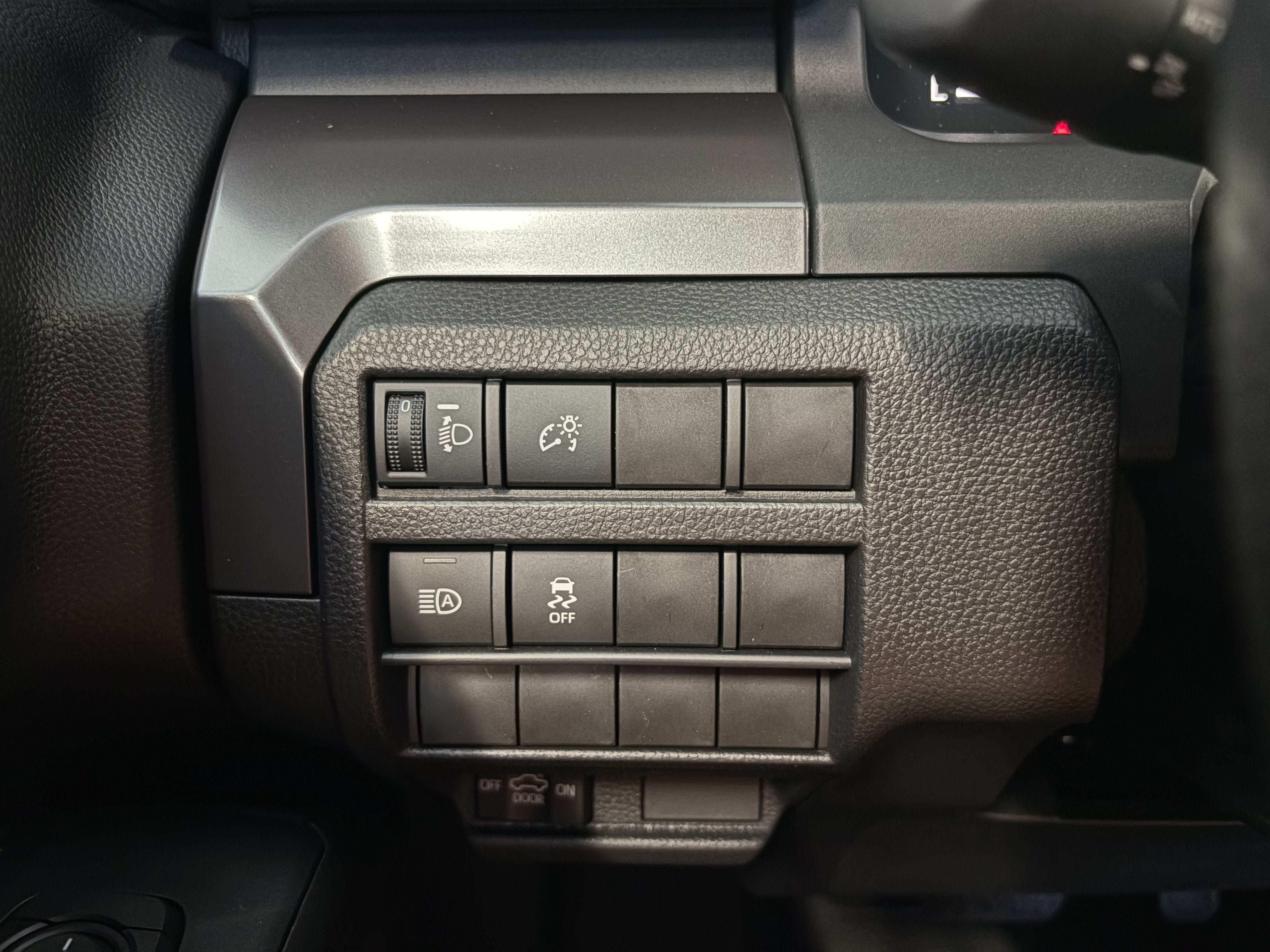 2026 Toyota Tacoma SR5 4WD