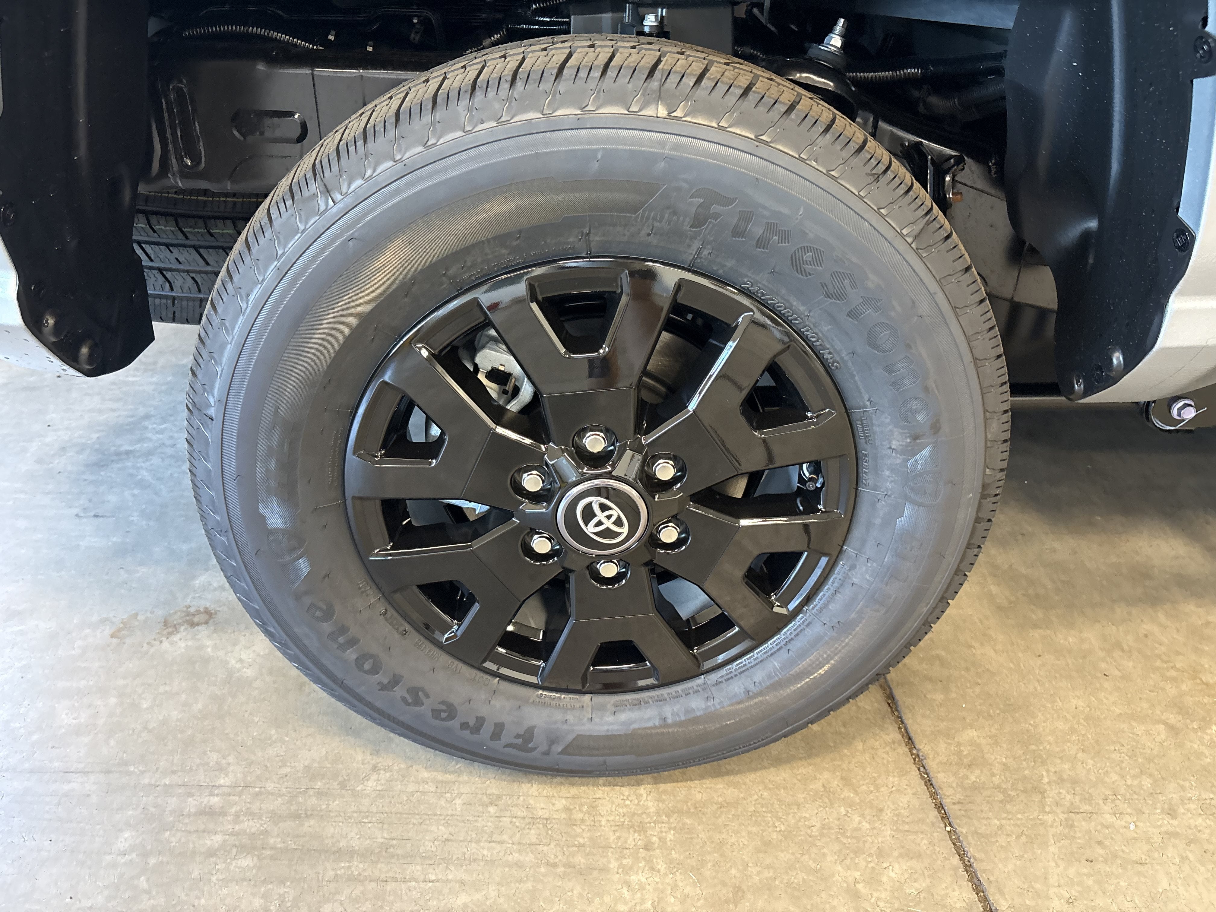 2026 Toyota Tacoma SR5 4WD