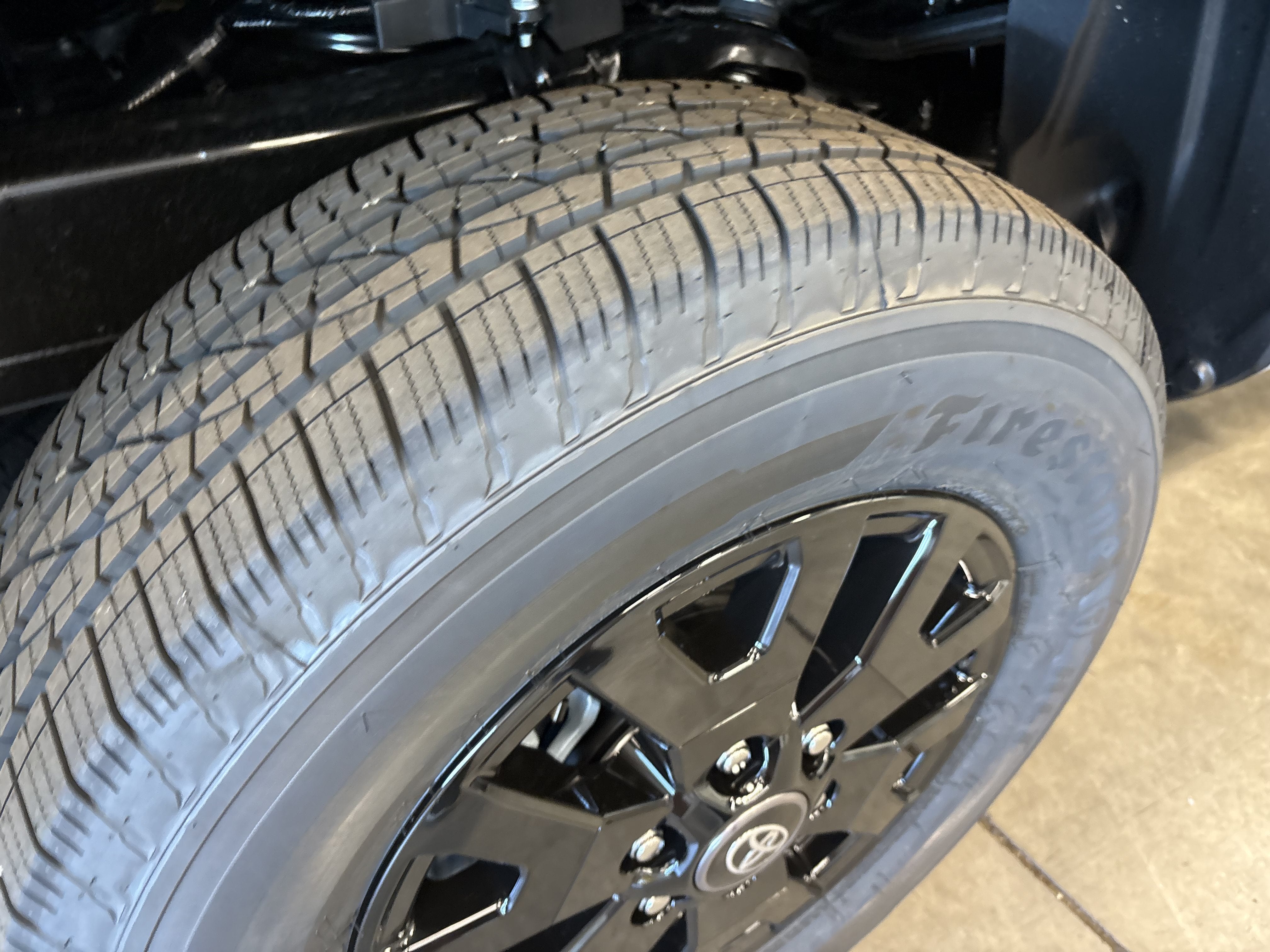 2026 Toyota Tacoma SR5 4WD