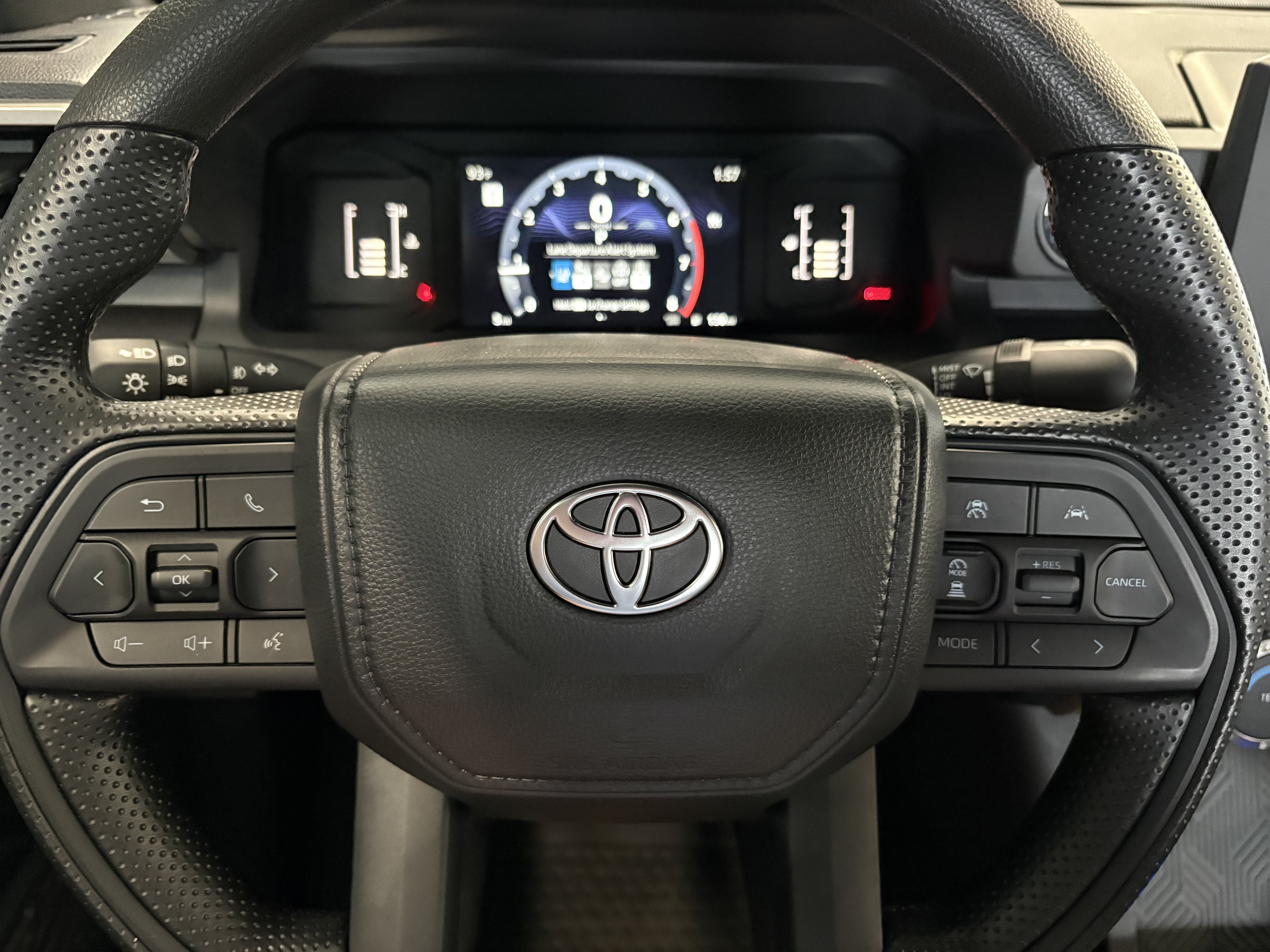 2026 Toyota Tacoma SR5 4WD