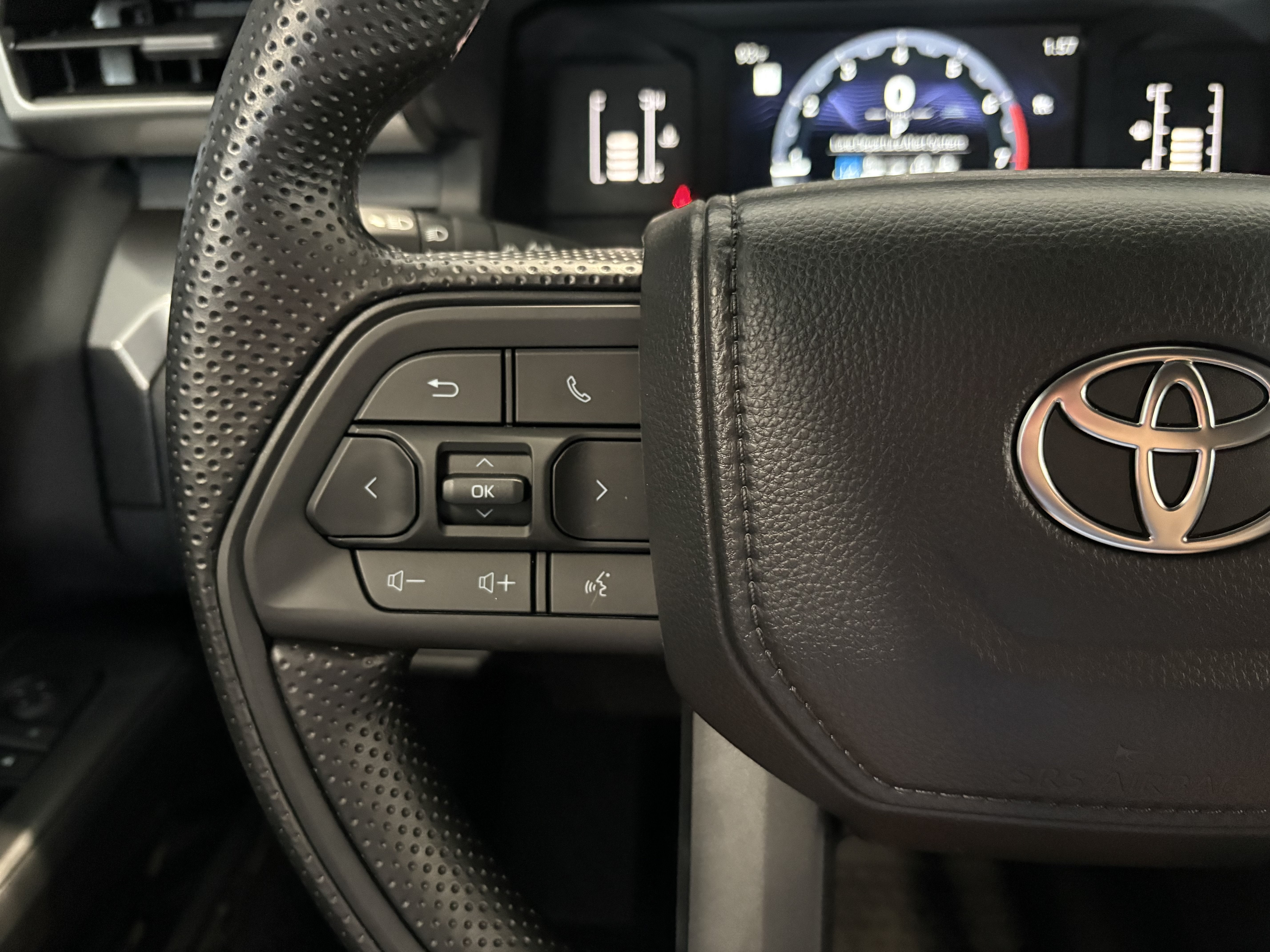 2026 Toyota Tacoma SR5 4WD