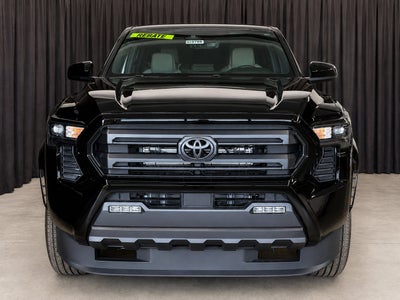 2026 Toyota Tacoma SR5 4WD