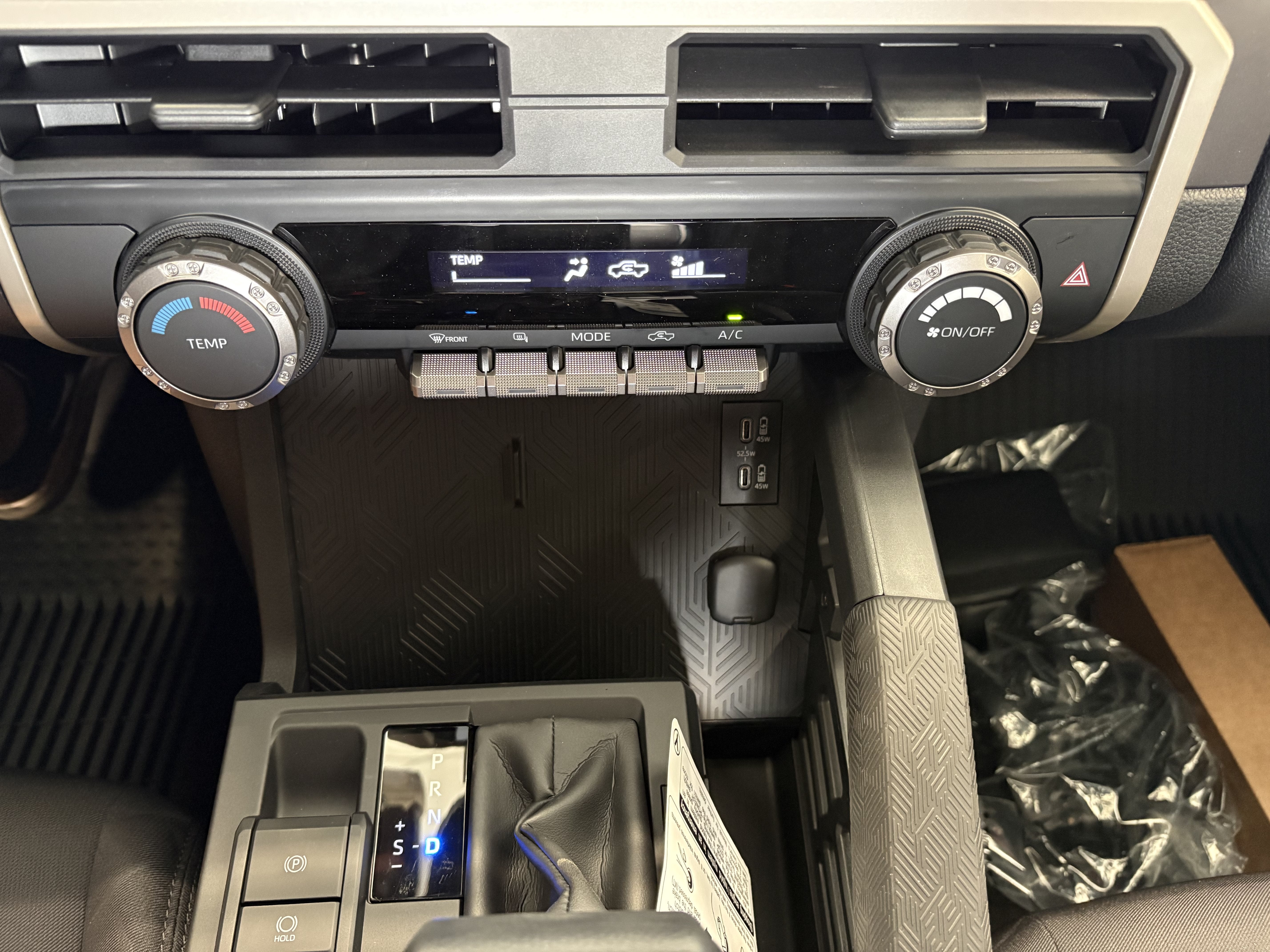 2026 Toyota Tacoma SR5 4WD