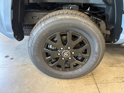 2026 Toyota Tacoma SR5 4WD