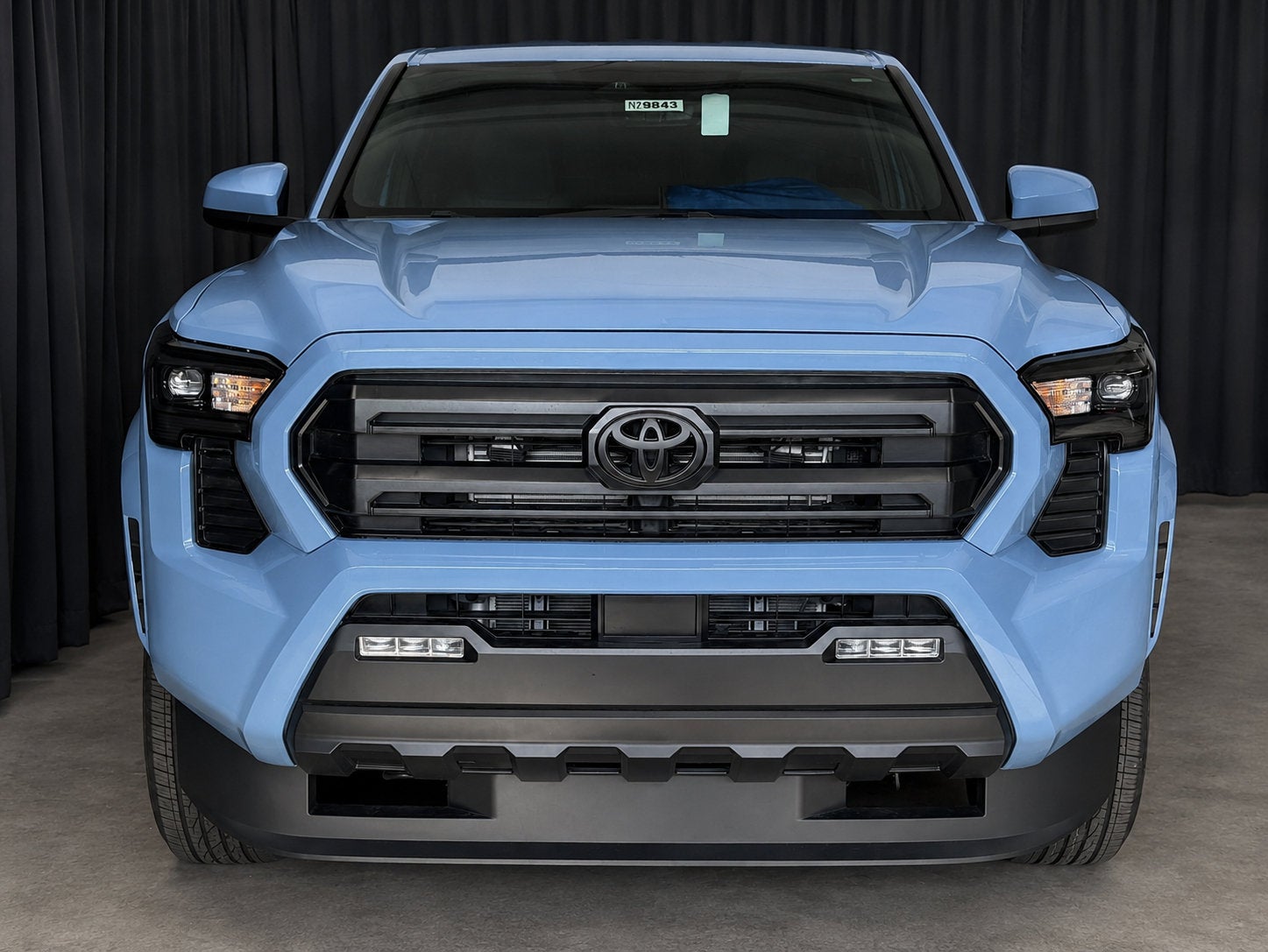 2026 Toyota Tacoma SR5 4WD
