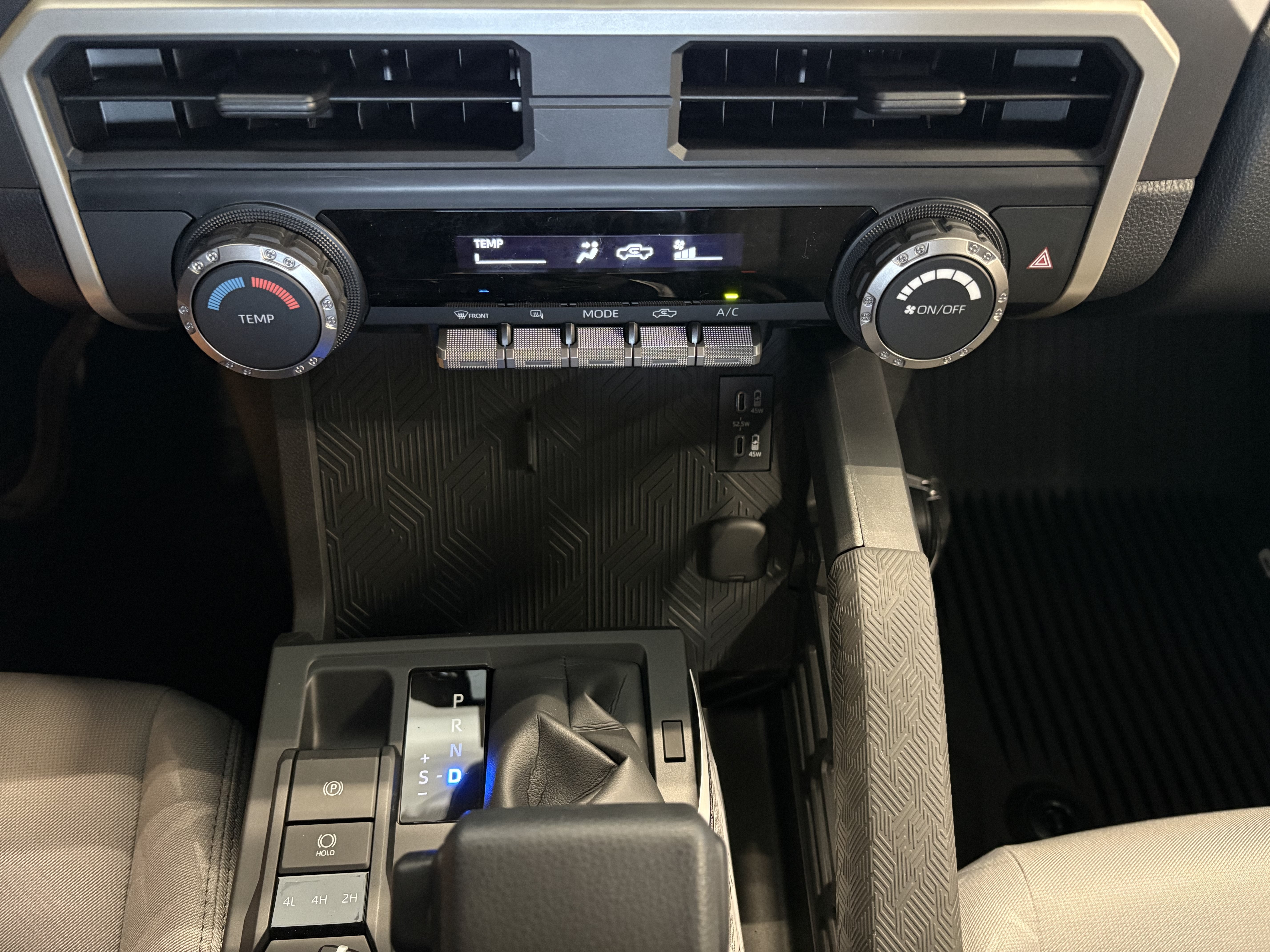 2026 Toyota Tacoma SR5 4WD