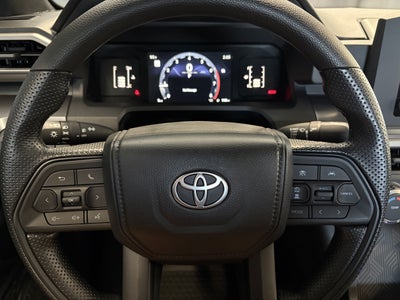 2026 Toyota Tacoma SR5 4WD