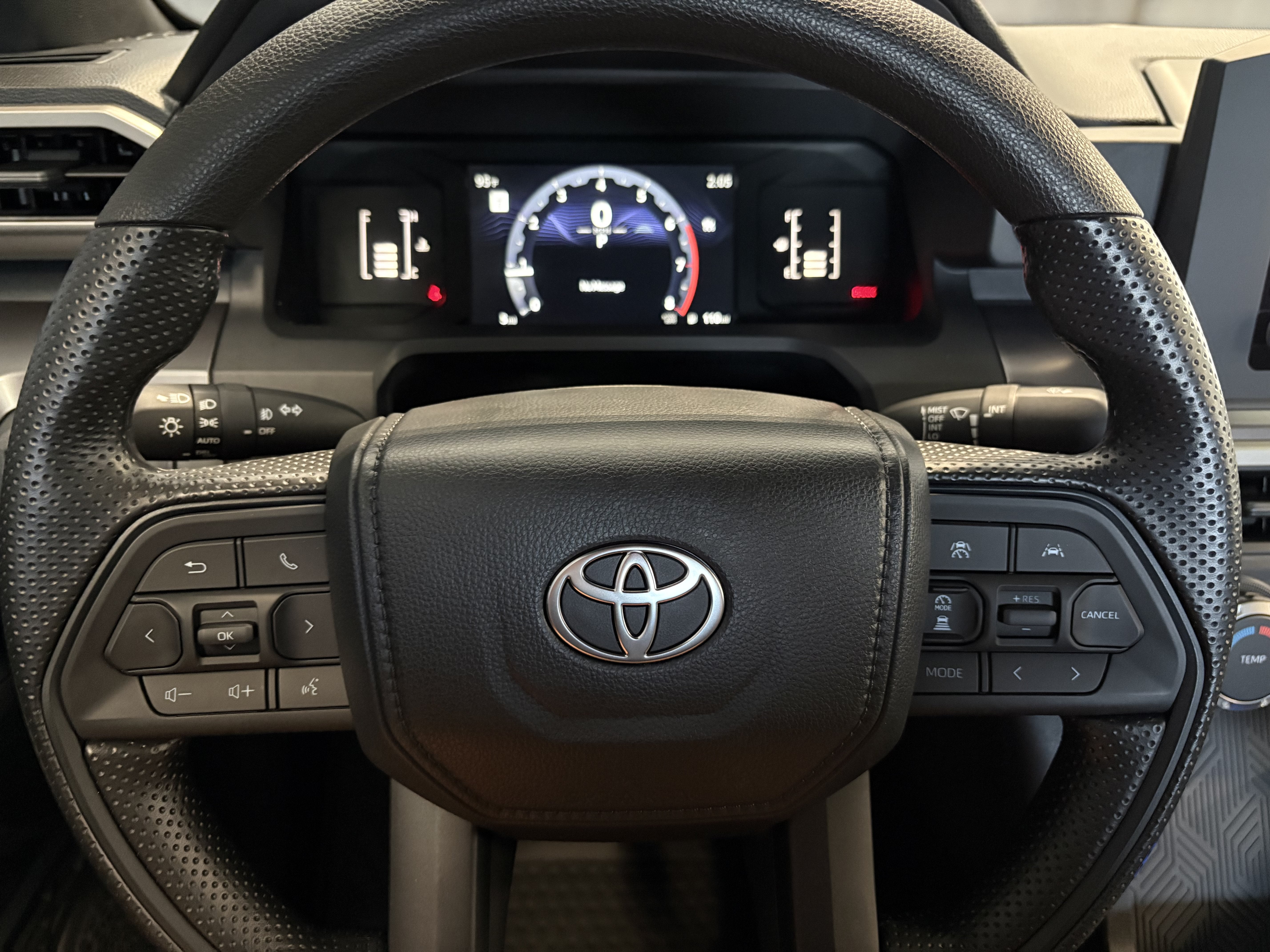 2026 Toyota Tacoma SR5 4WD