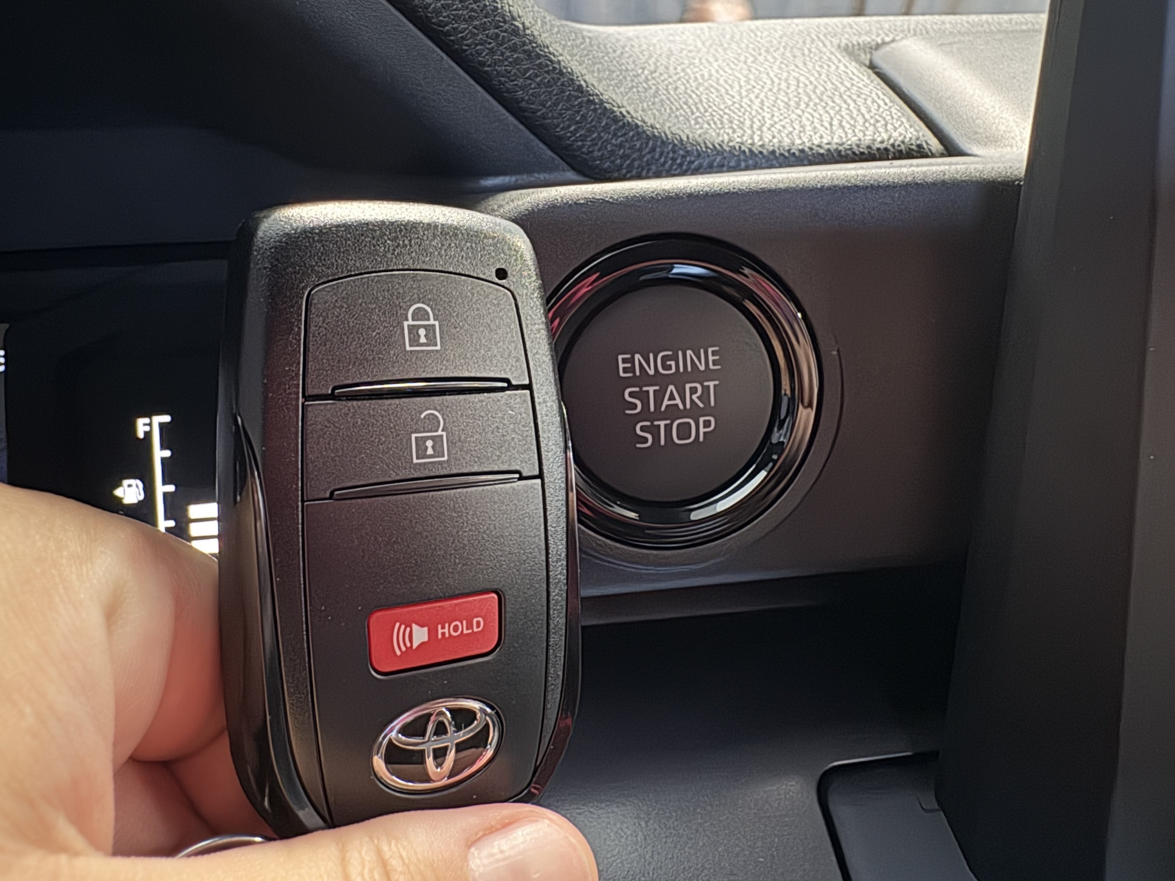 2026 Toyota Tacoma SR5 4WD