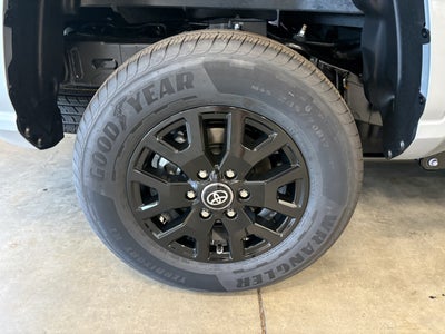 2026 Toyota Tacoma SR5 4WD