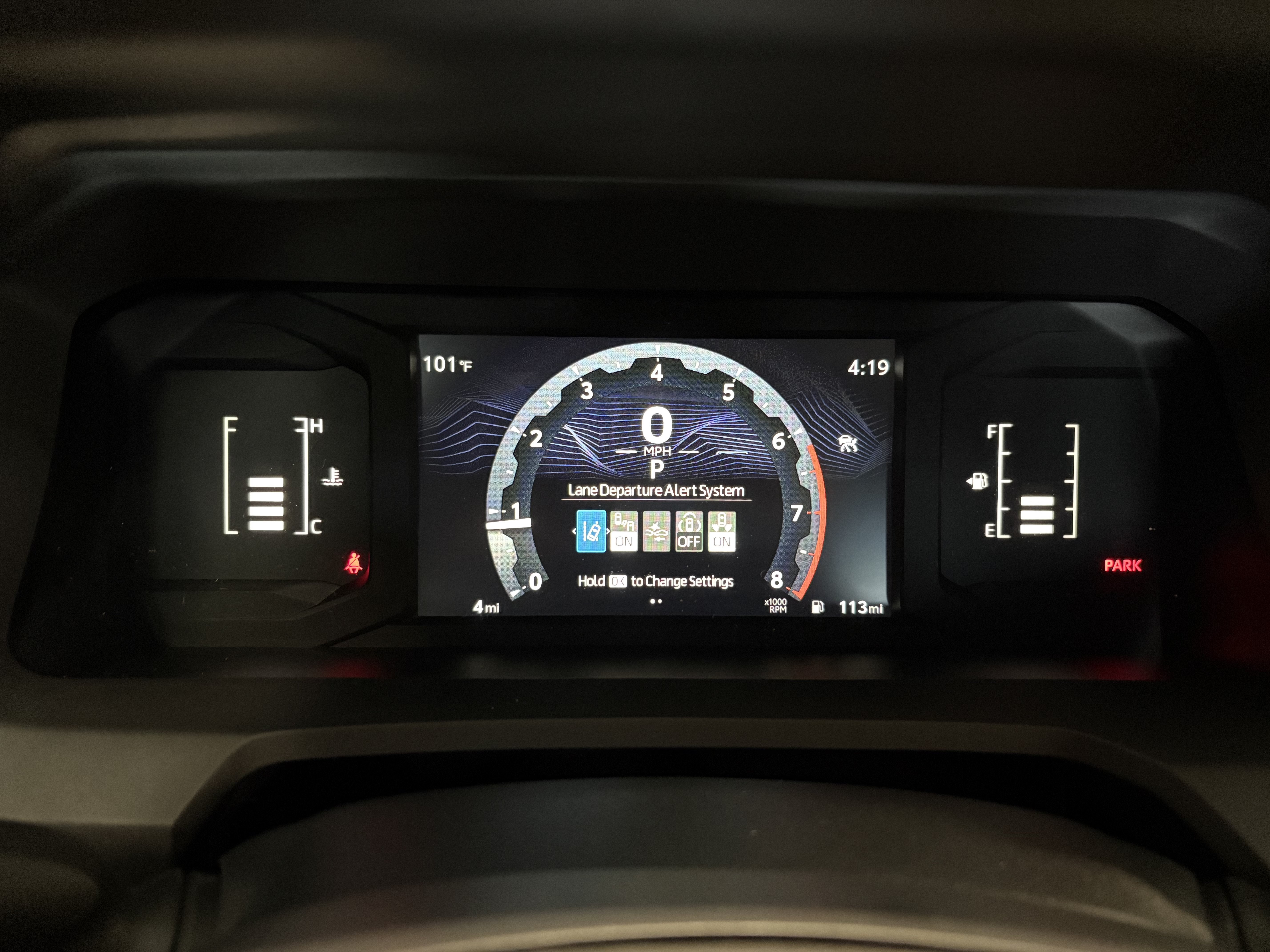 2026 Toyota Tacoma SR5 4WD
