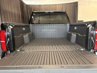 2026 Toyota Tacoma SR5 4WD