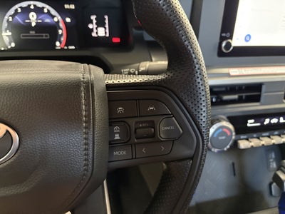 2026 Toyota Tacoma SR5 4WD