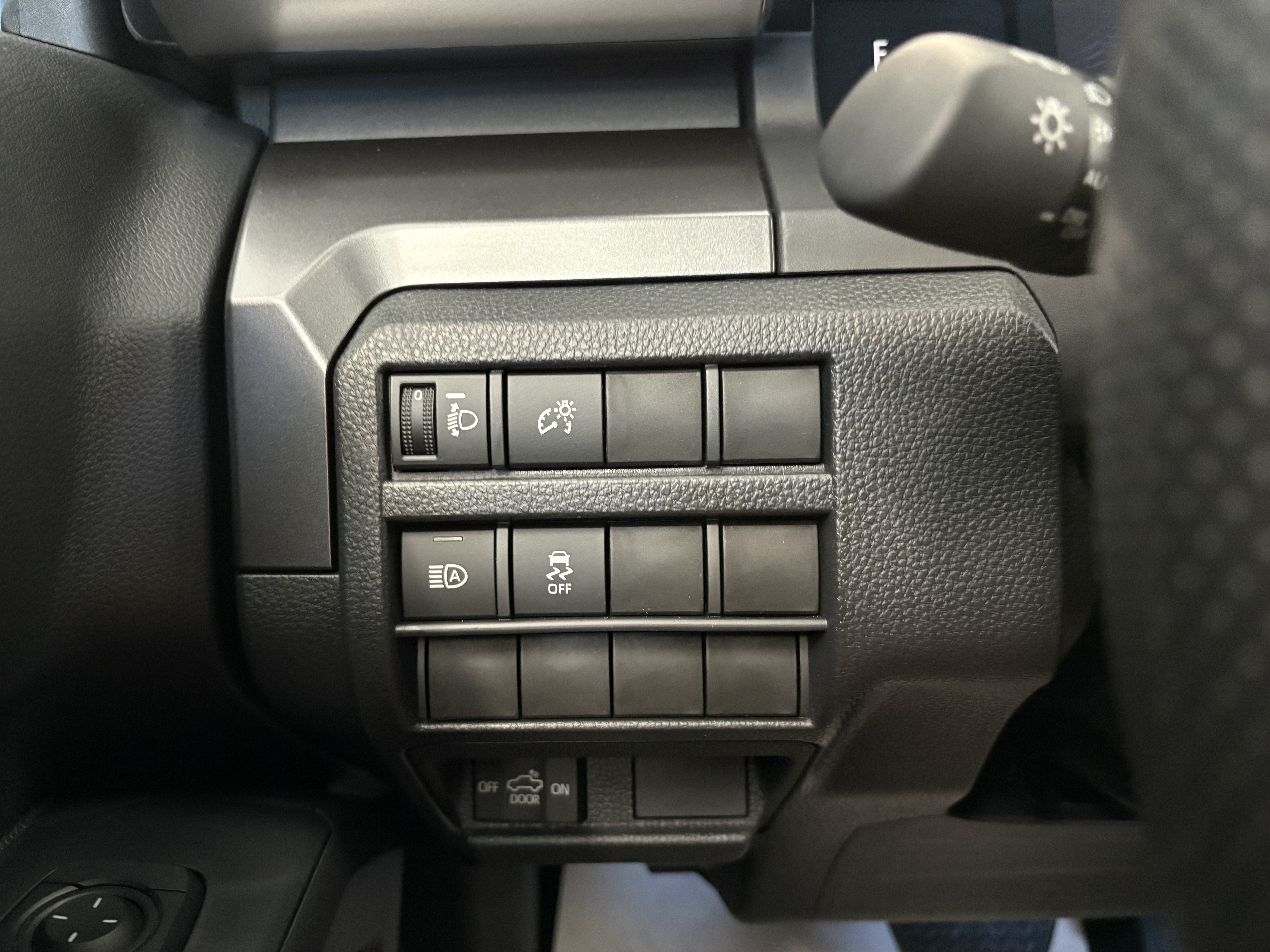 2026 Toyota Tacoma SR5 4WD