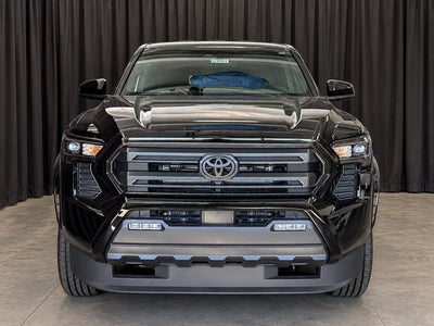 2026 Toyota Tacoma SR5 4WD