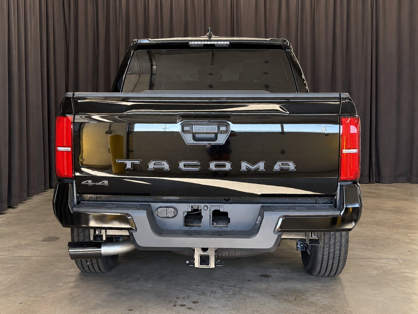 2026 Toyota Tacoma SR5 4WD