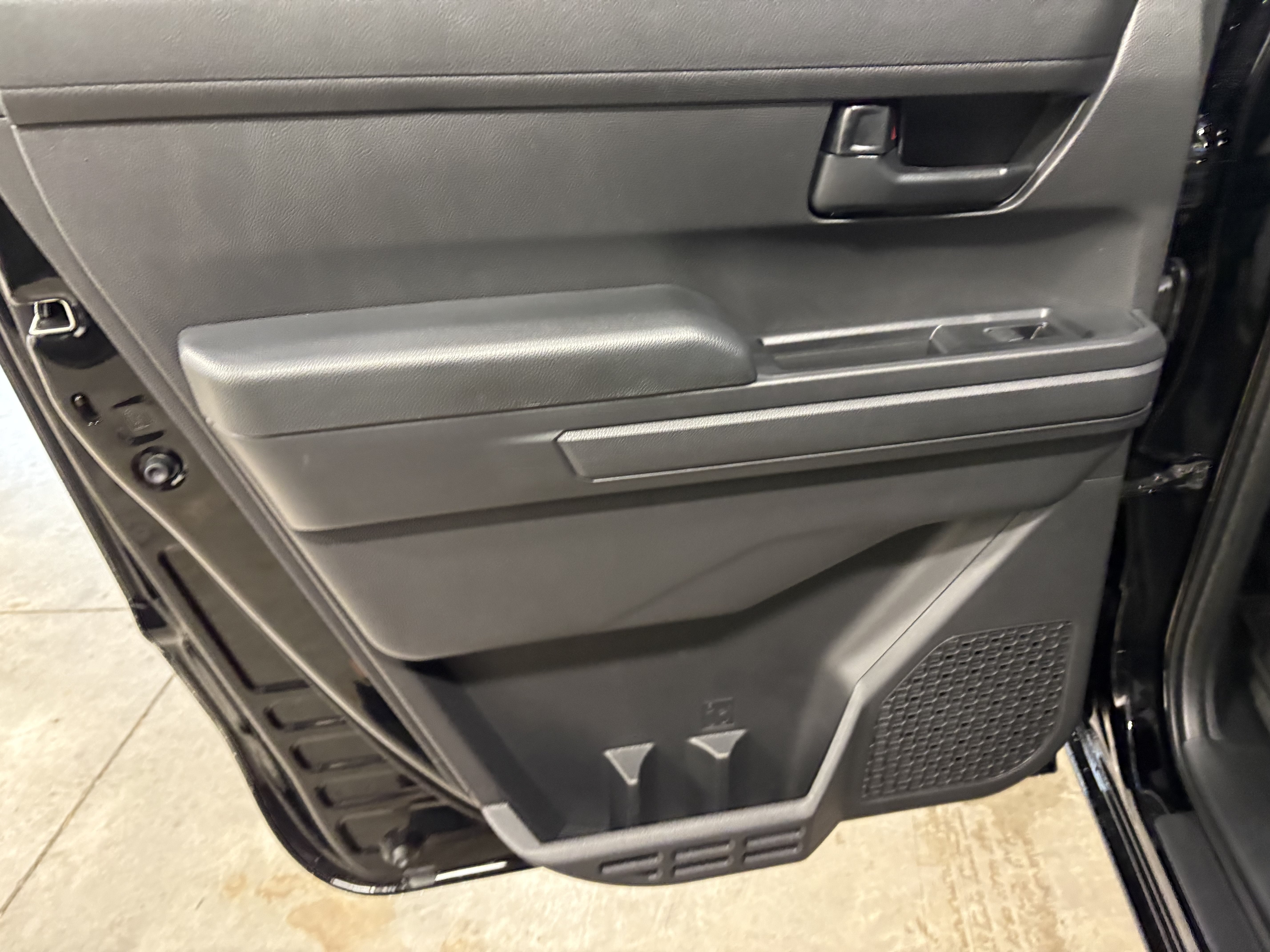 2026 Toyota Tacoma SR5 4WD