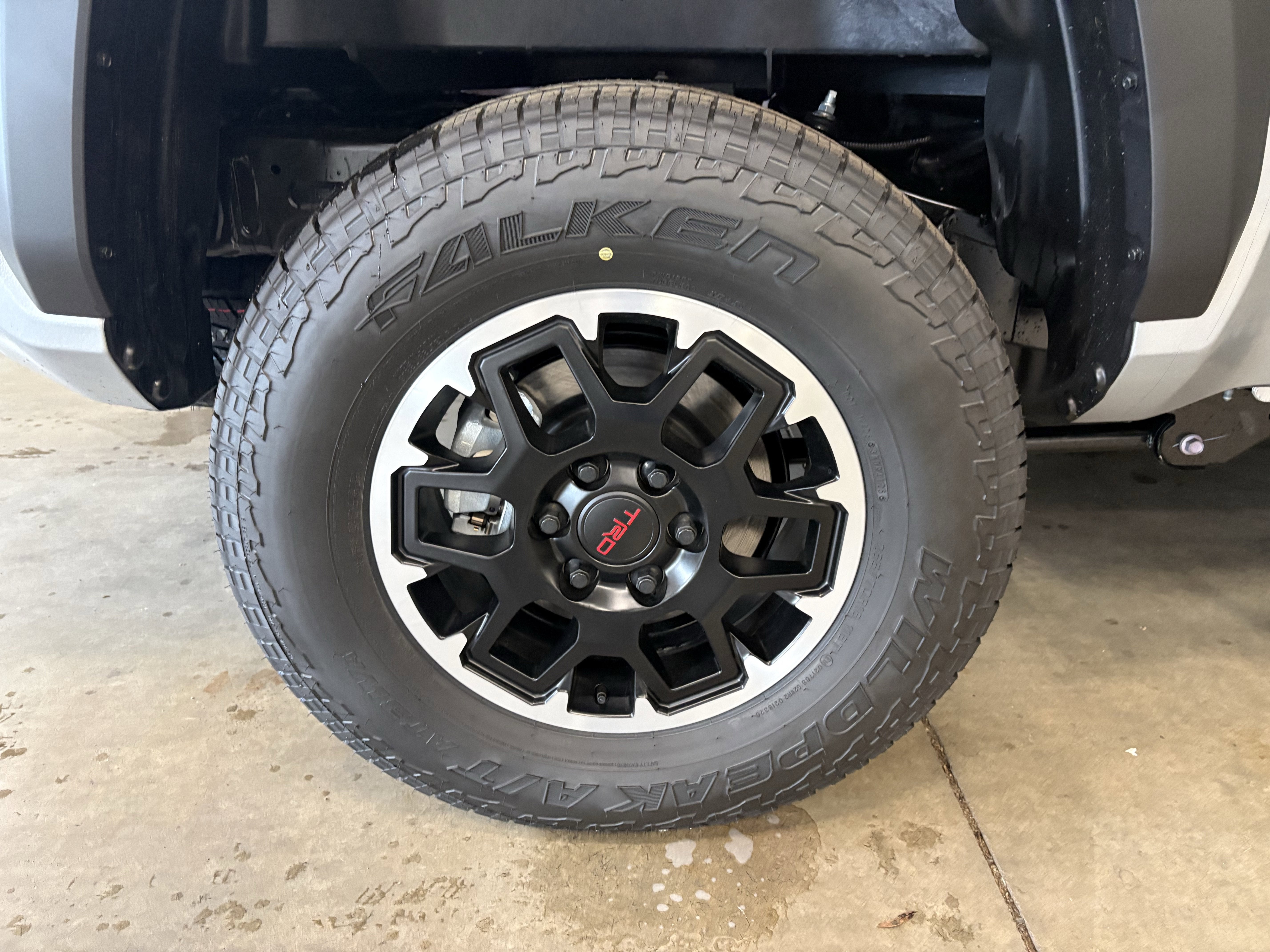 2026 Toyota Tacoma TRD Off Road Hybrid 4WD