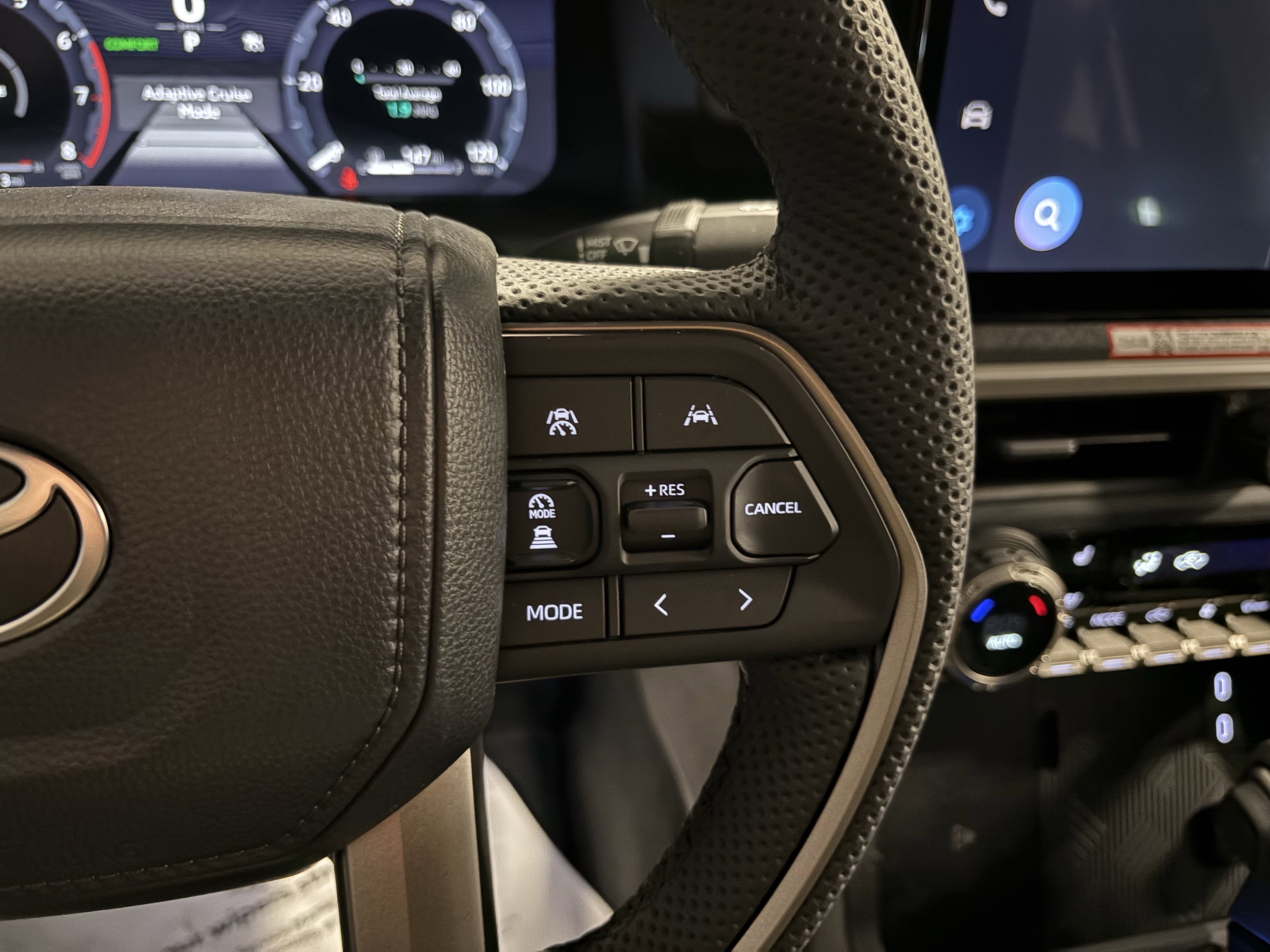 2026 Toyota Tacoma Limited Hybrid 4WD