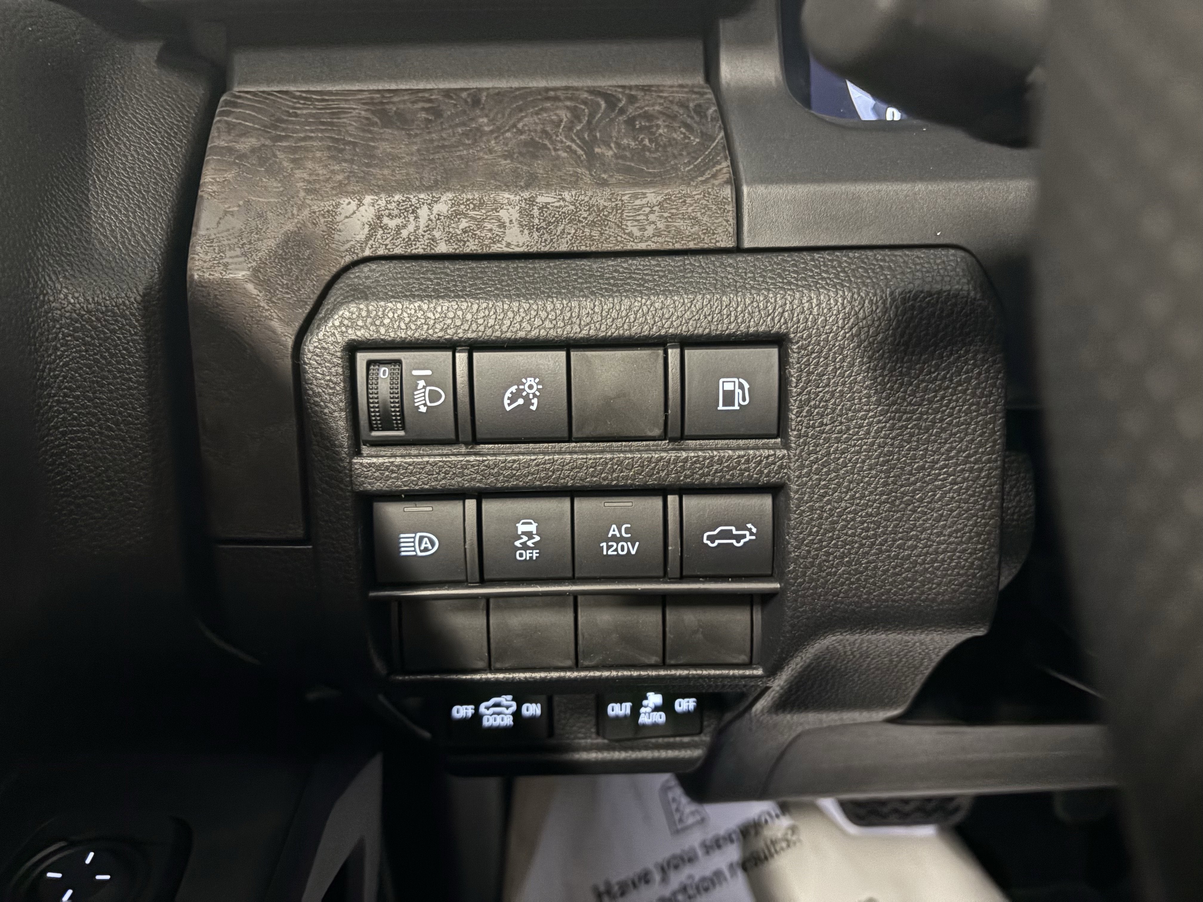 2026 Toyota Tacoma Limited Hybrid 4WD