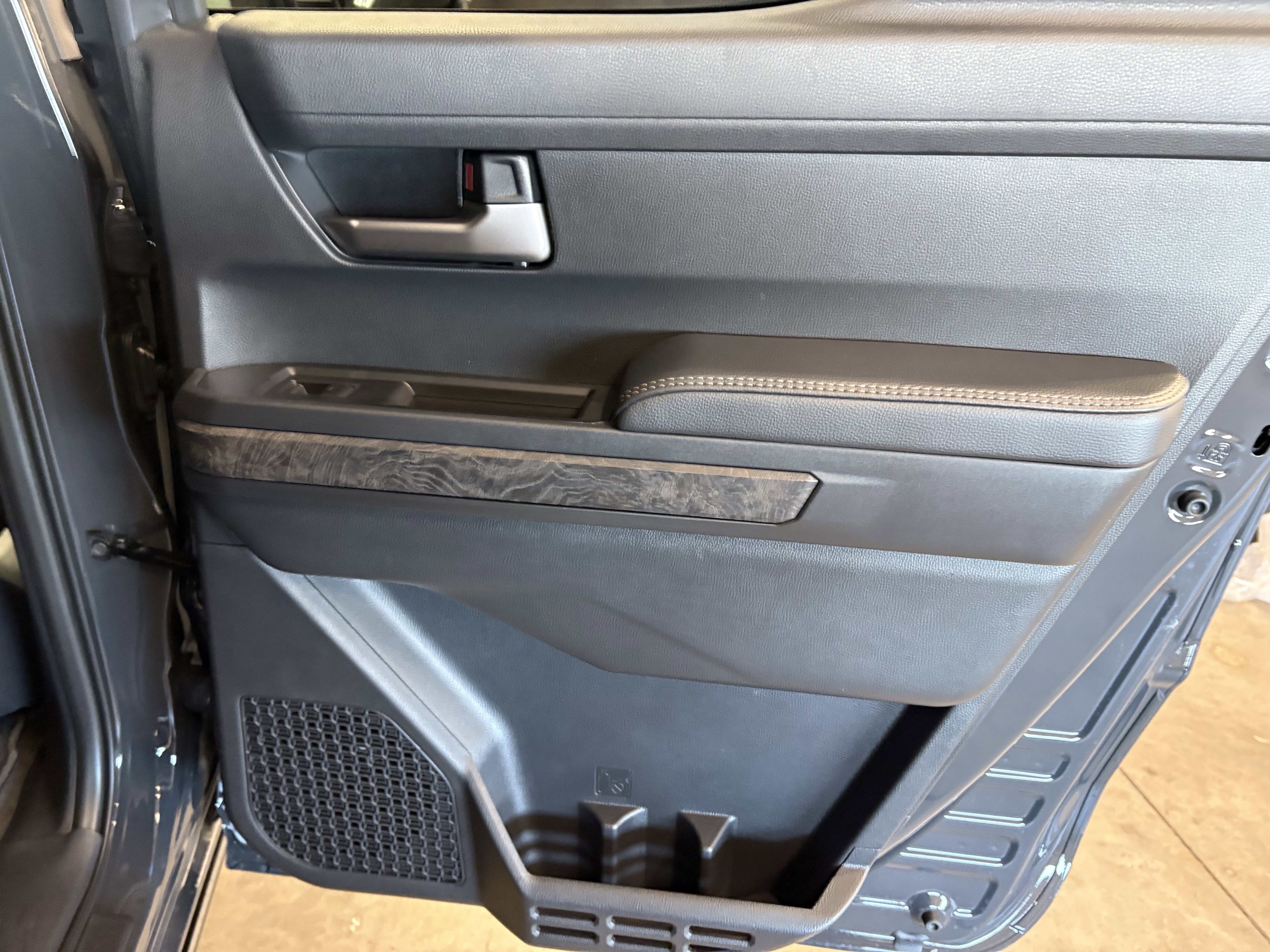 2026 Toyota Tacoma Limited Hybrid 4WD