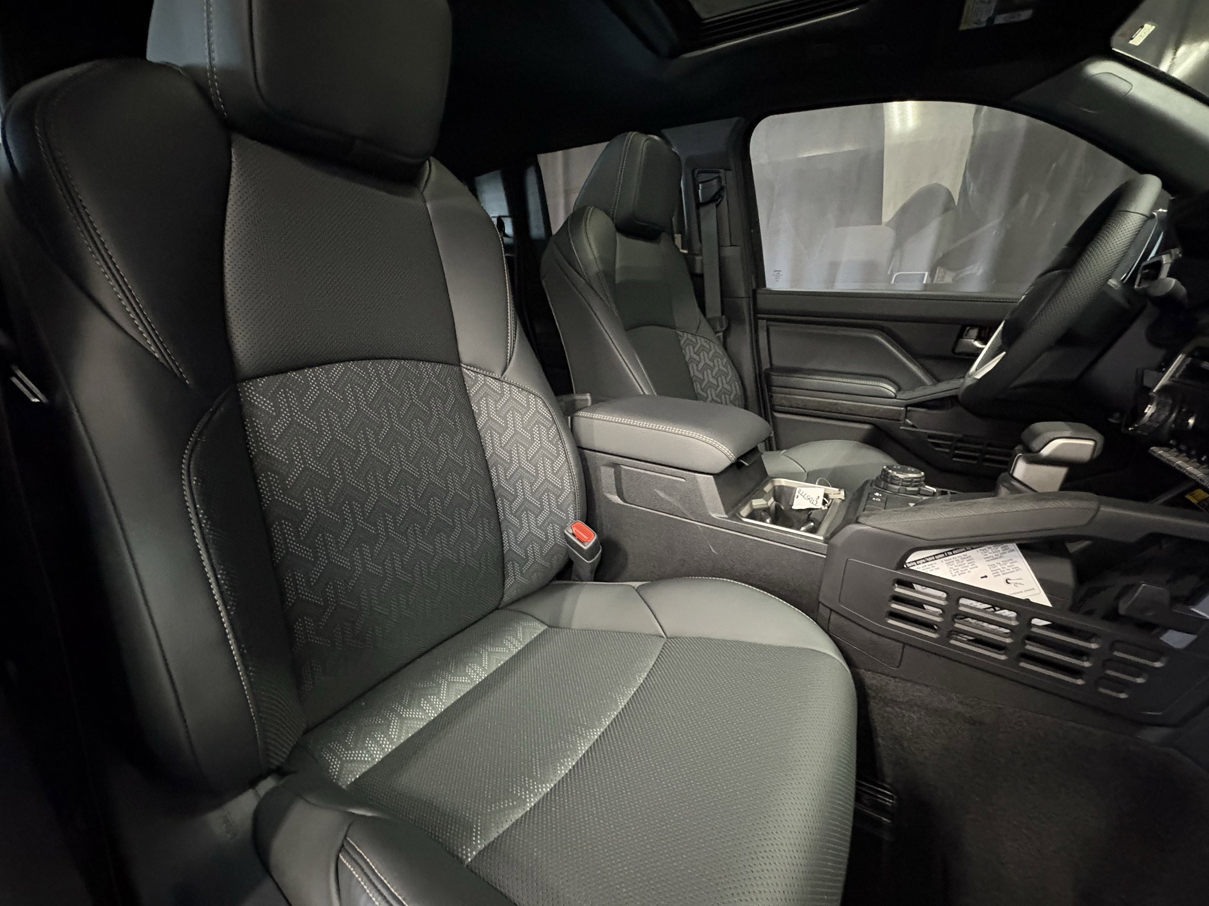 2026 Toyota Tacoma Limited Hybrid 4WD