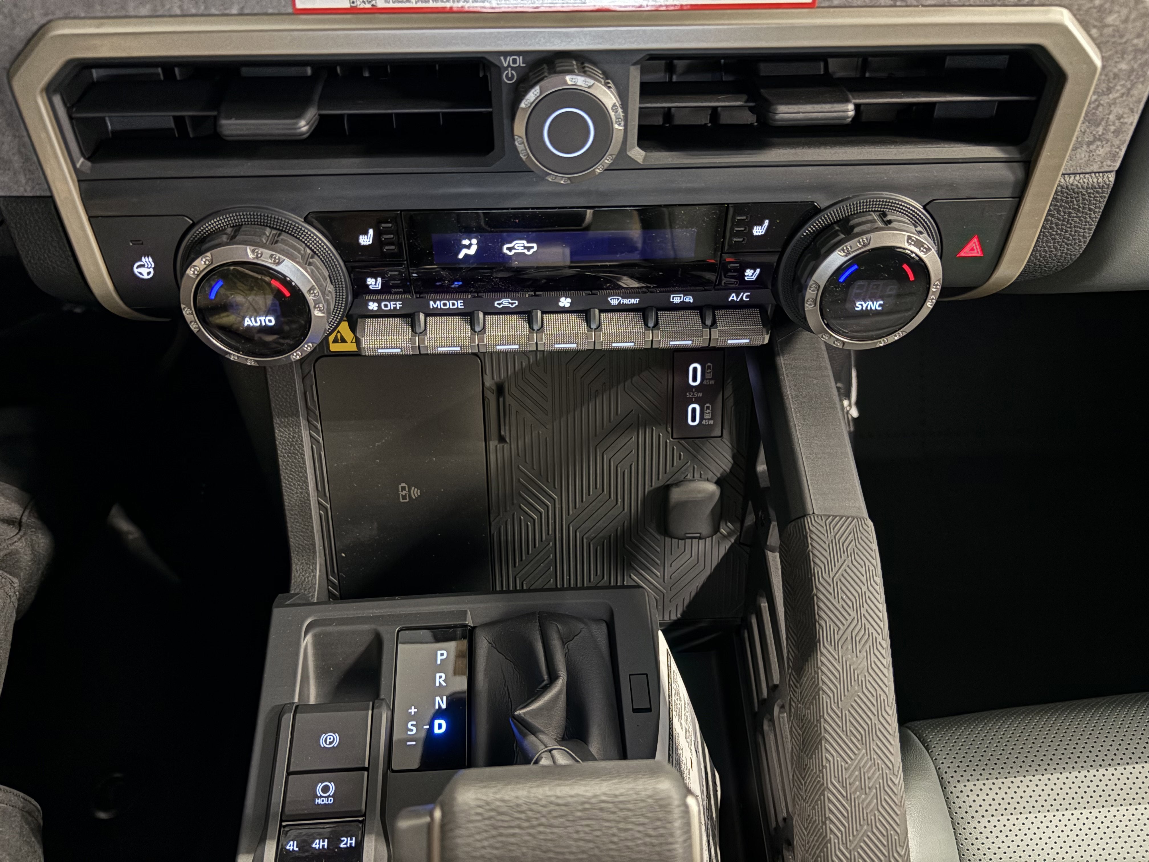 2026 Toyota Tacoma Trailhunter - Photo 16